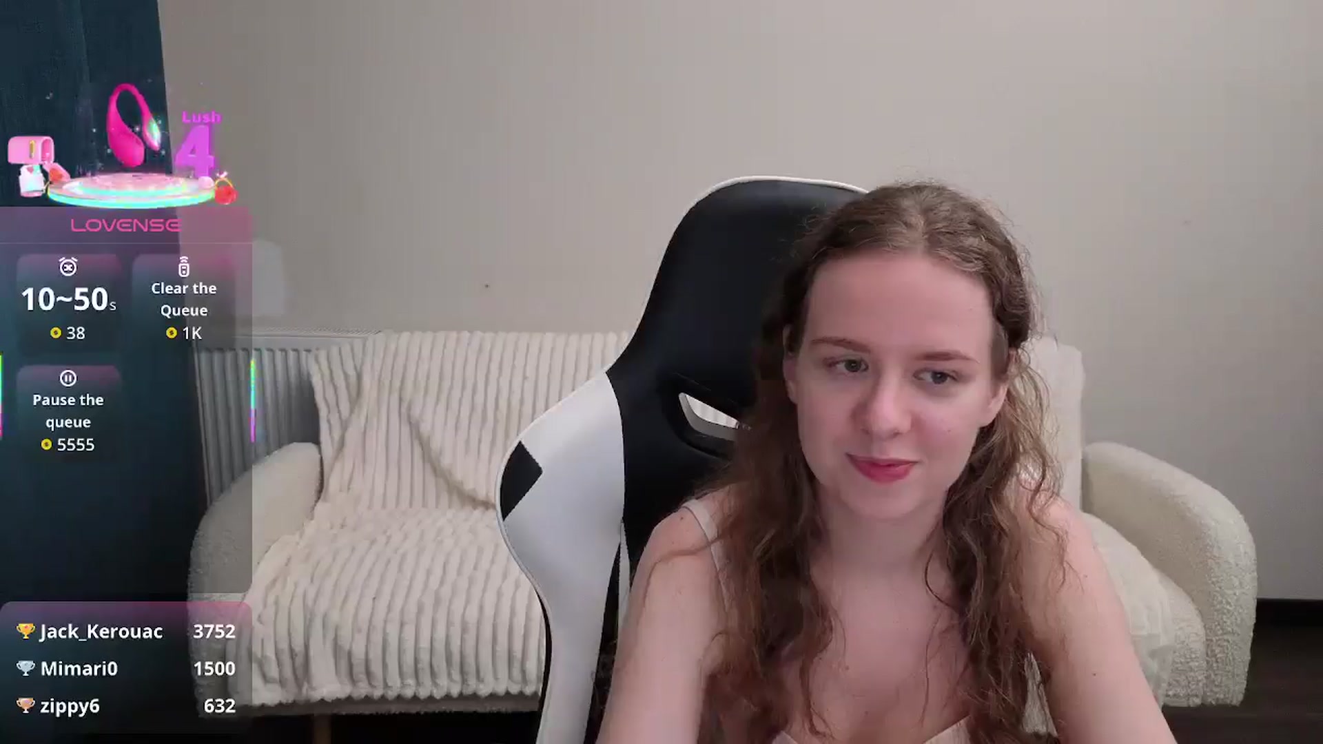 Gallery image thumbnail from BlueFlowerr's myfreecams stream on, 08/14/2025, 21:06 image 14 of 20