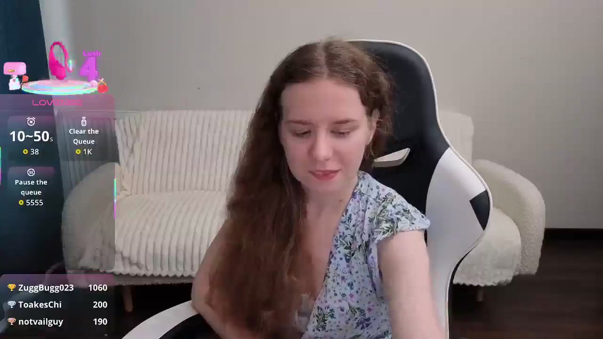 Gallery image thumbnail from BlueFlowerr's myfreecams stream on, 08/15/2025, 15:45 image 18 of 20