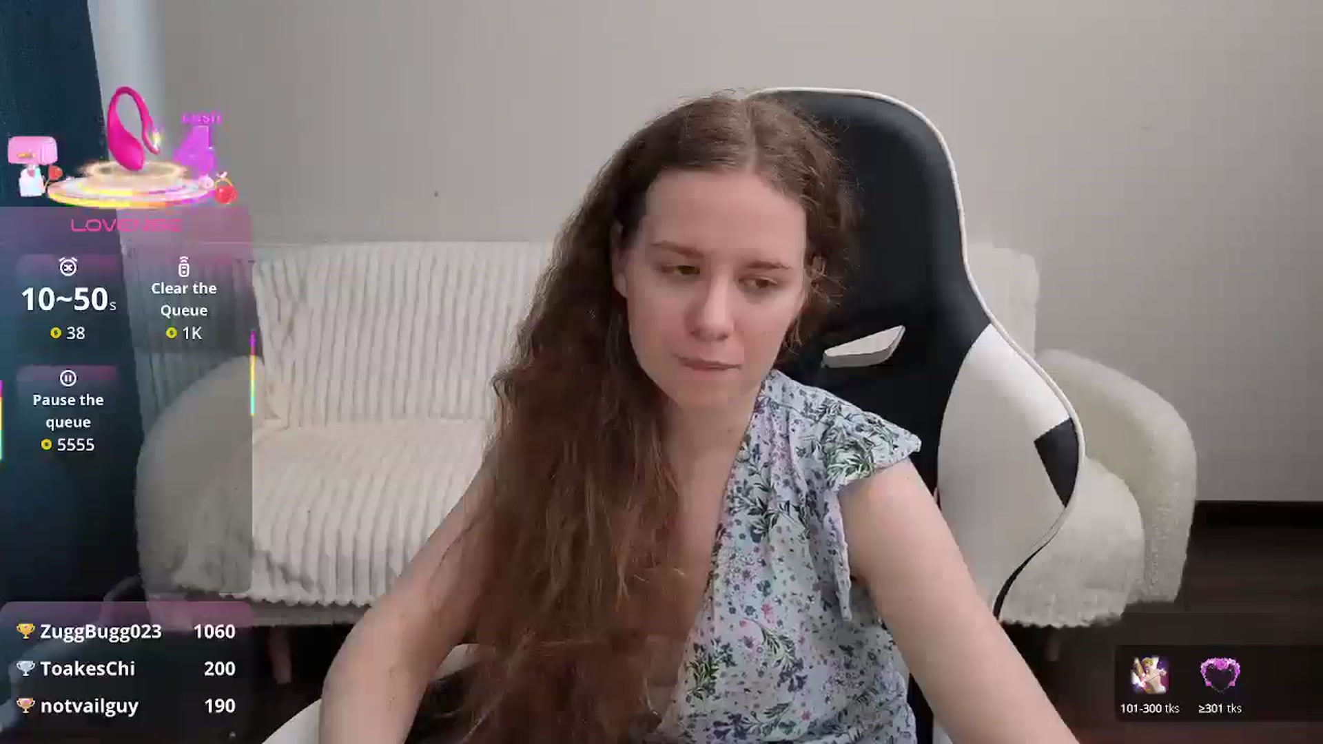 Gallery image thumbnail from BlueFlowerr's myfreecams stream on, 08/15/2025, 15:45 image 17 of 20