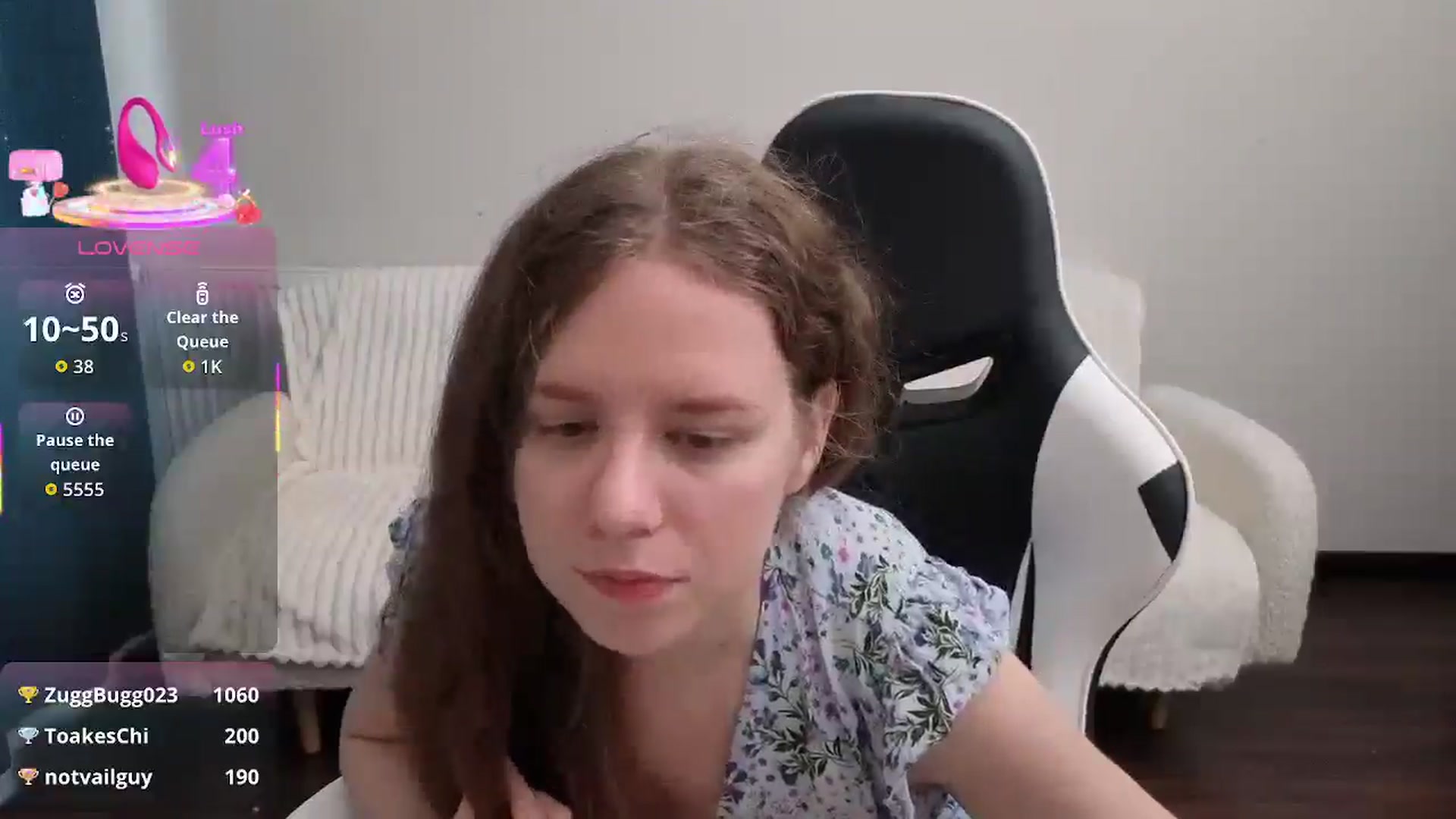 Gallery image thumbnail from BlueFlowerr's myfreecams stream on, 08/15/2025, 15:45 image 16 of 20