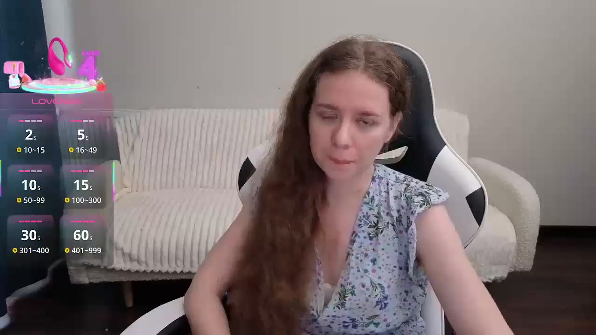 Gallery image thumbnail from BlueFlowerr's myfreecams stream on, 08/15/2025, 15:45 image 12 of 20