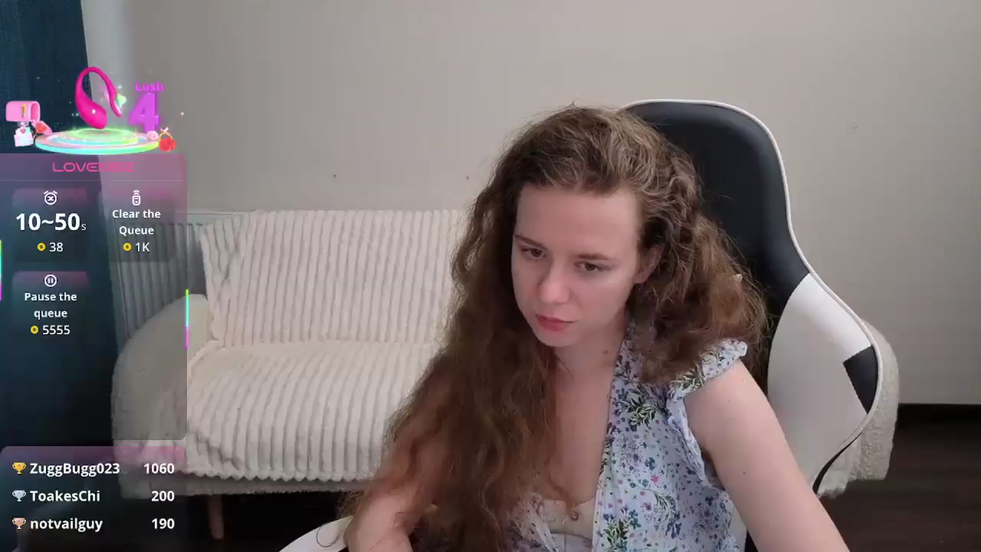 Gallery image thumbnail from BlueFlowerr's myfreecams stream on, 08/15/2025, 17:22 image 13 of 20