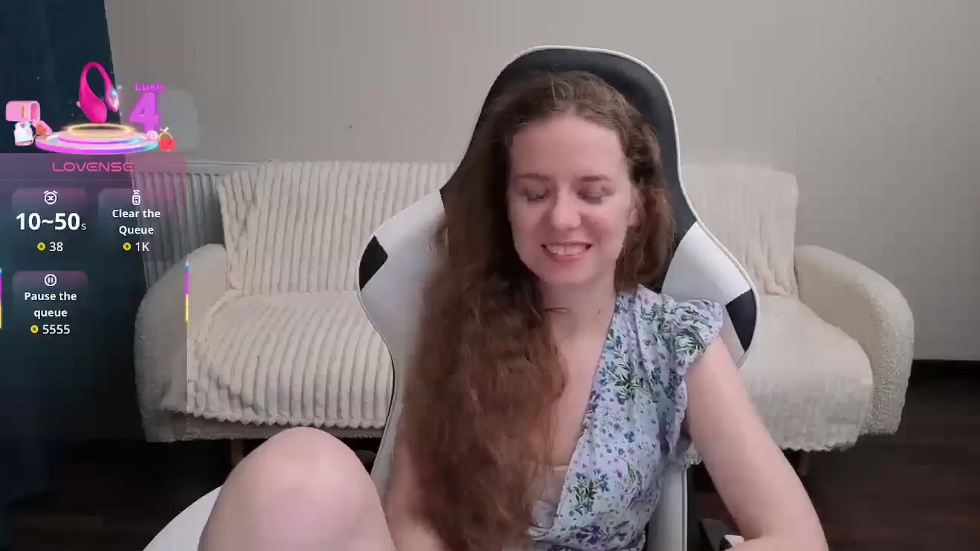 Gallery image thumbnail from BlueFlowerr's myfreecams stream on, 08/15/2025, 18:27 image 19 of 20