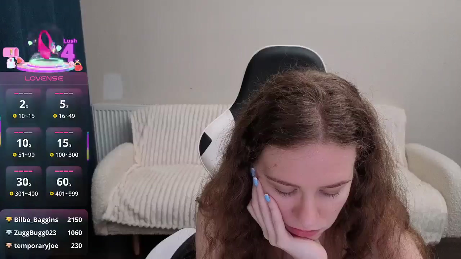 Gallery image thumbnail from BlueFlowerr's myfreecams stream on, 08/15/2025, 20:04 image 10 of 20