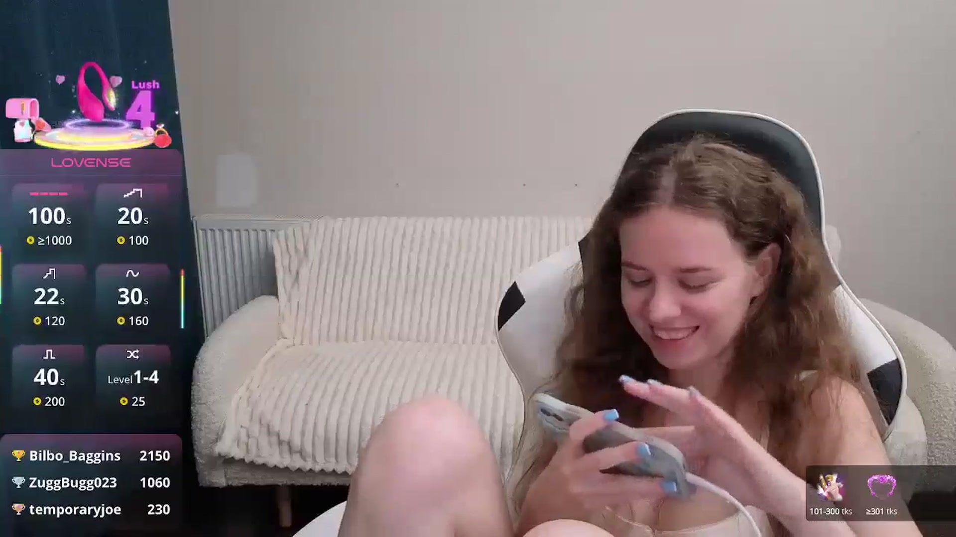 Gallery image thumbnail from BlueFlowerr's myfreecams stream on, 08/15/2025, 20:04 image 16 of 20