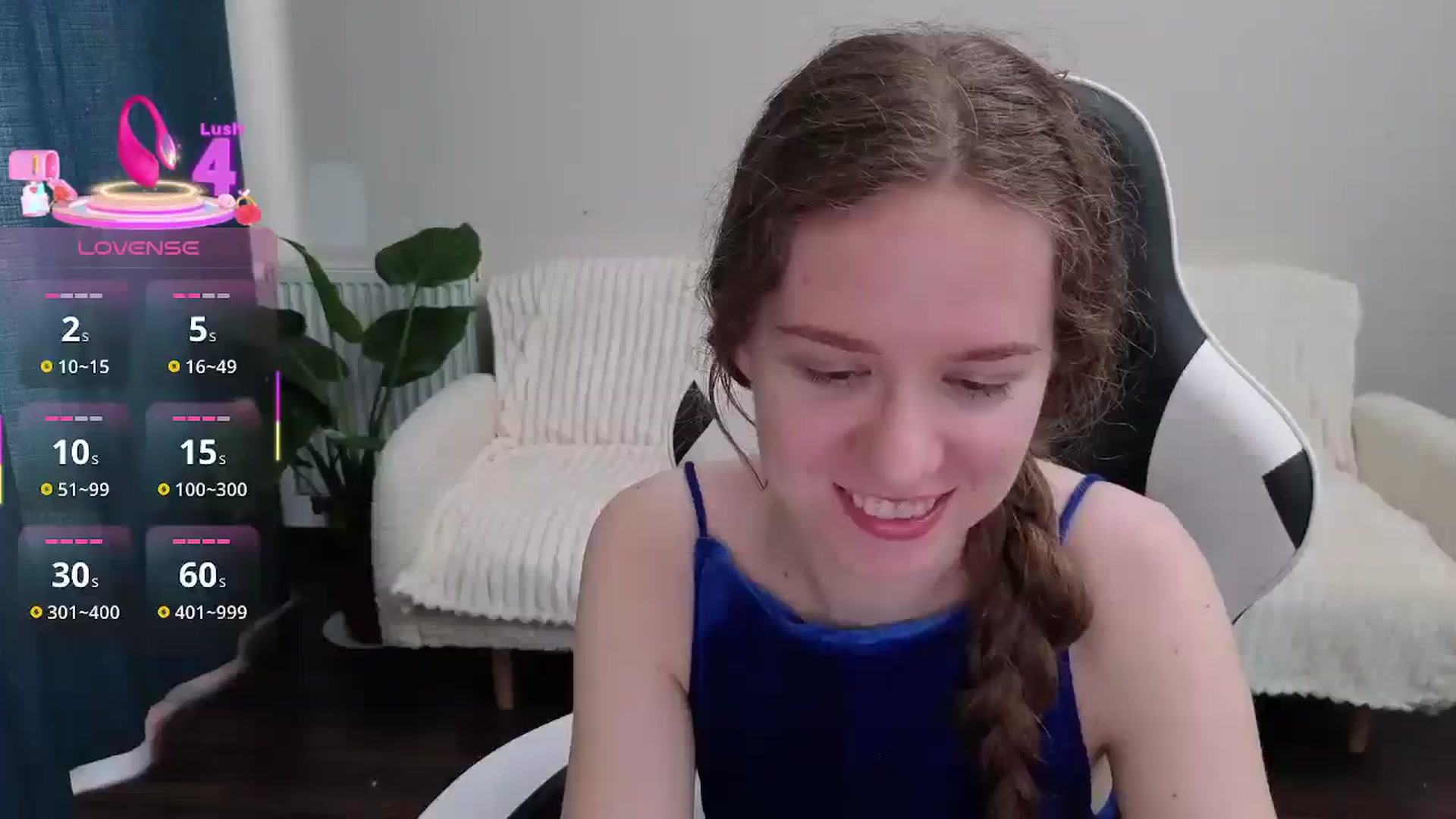 Gallery image thumbnail from BlueFlowerr's myfreecams stream on, 08/16/2025, 15:06 image 2 of 20