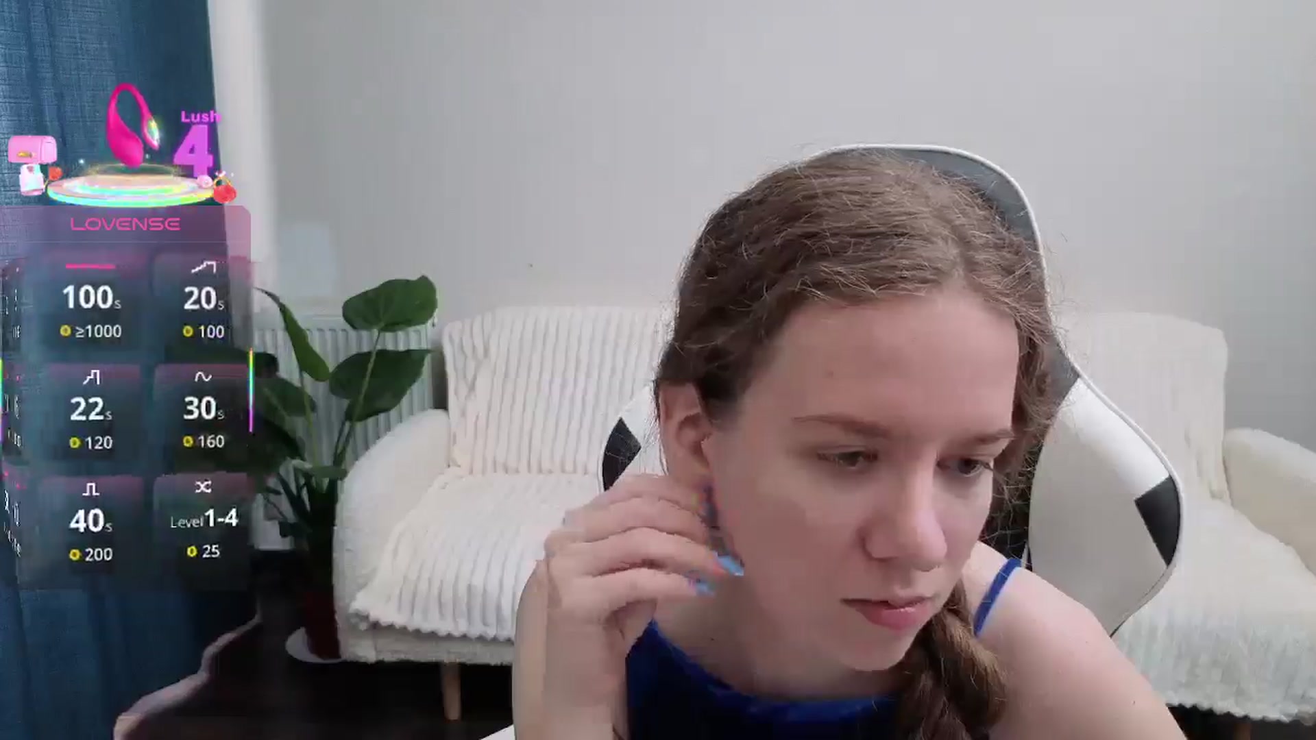 Gallery image thumbnail from BlueFlowerr's myfreecams stream on, 08/16/2025, 15:06 image 9 of 20