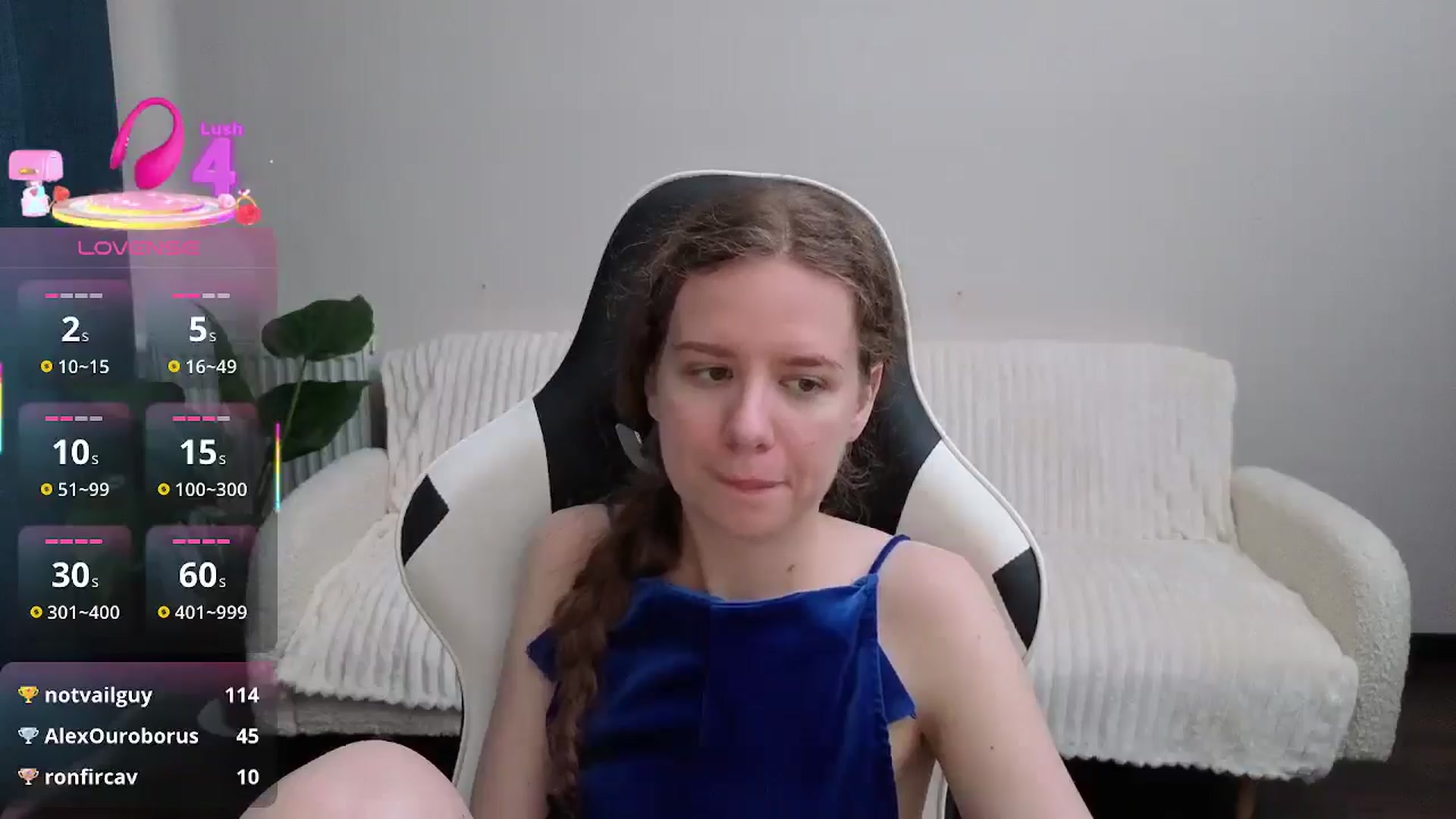 Gallery image thumbnail from BlueFlowerr's myfreecams stream on, 08/16/2025, 17:01 image 9 of 20
