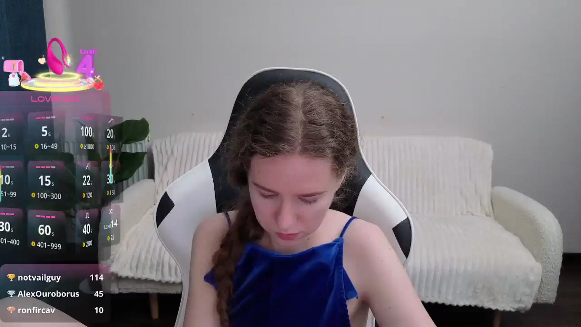 Gallery image thumbnail from BlueFlowerr's myfreecams stream on, 08/16/2025, 17:01 image 8 of 20