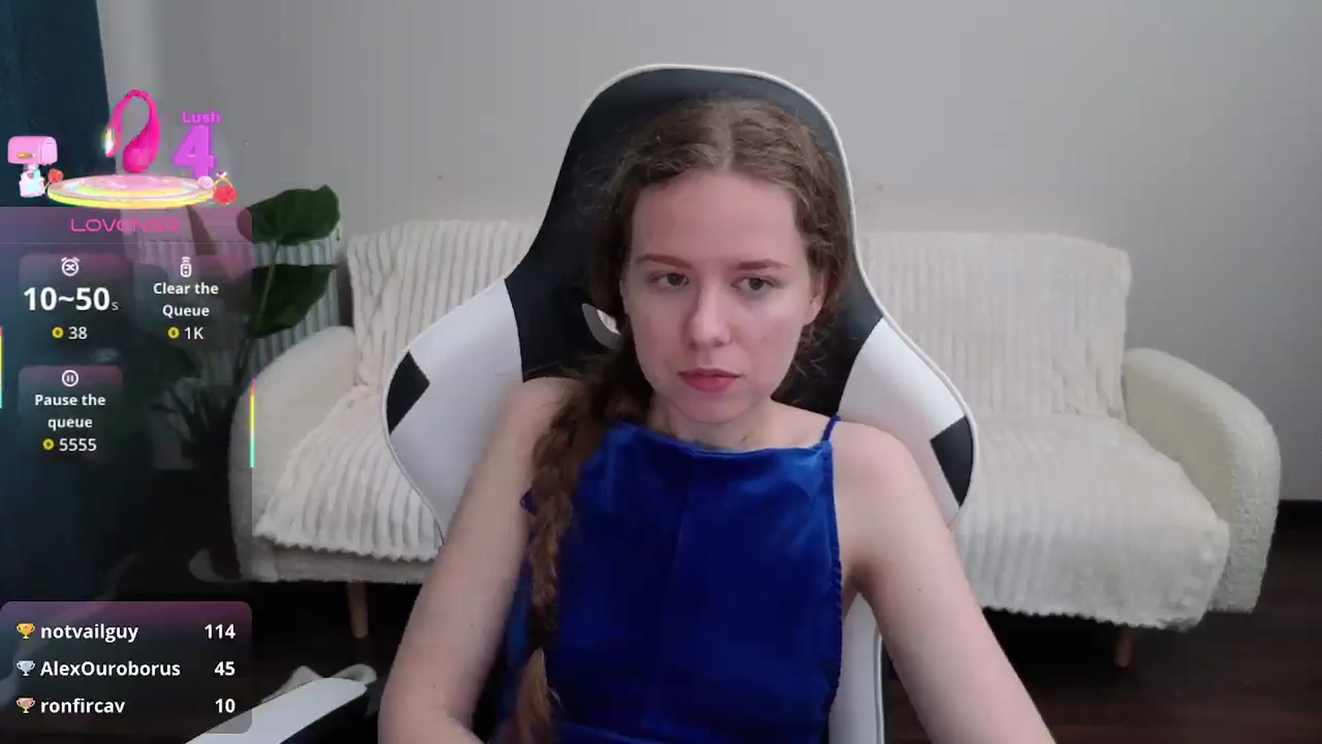 Gallery image thumbnail from BlueFlowerr's myfreecams stream on, 08/16/2025, 17:01 image 2 of 20