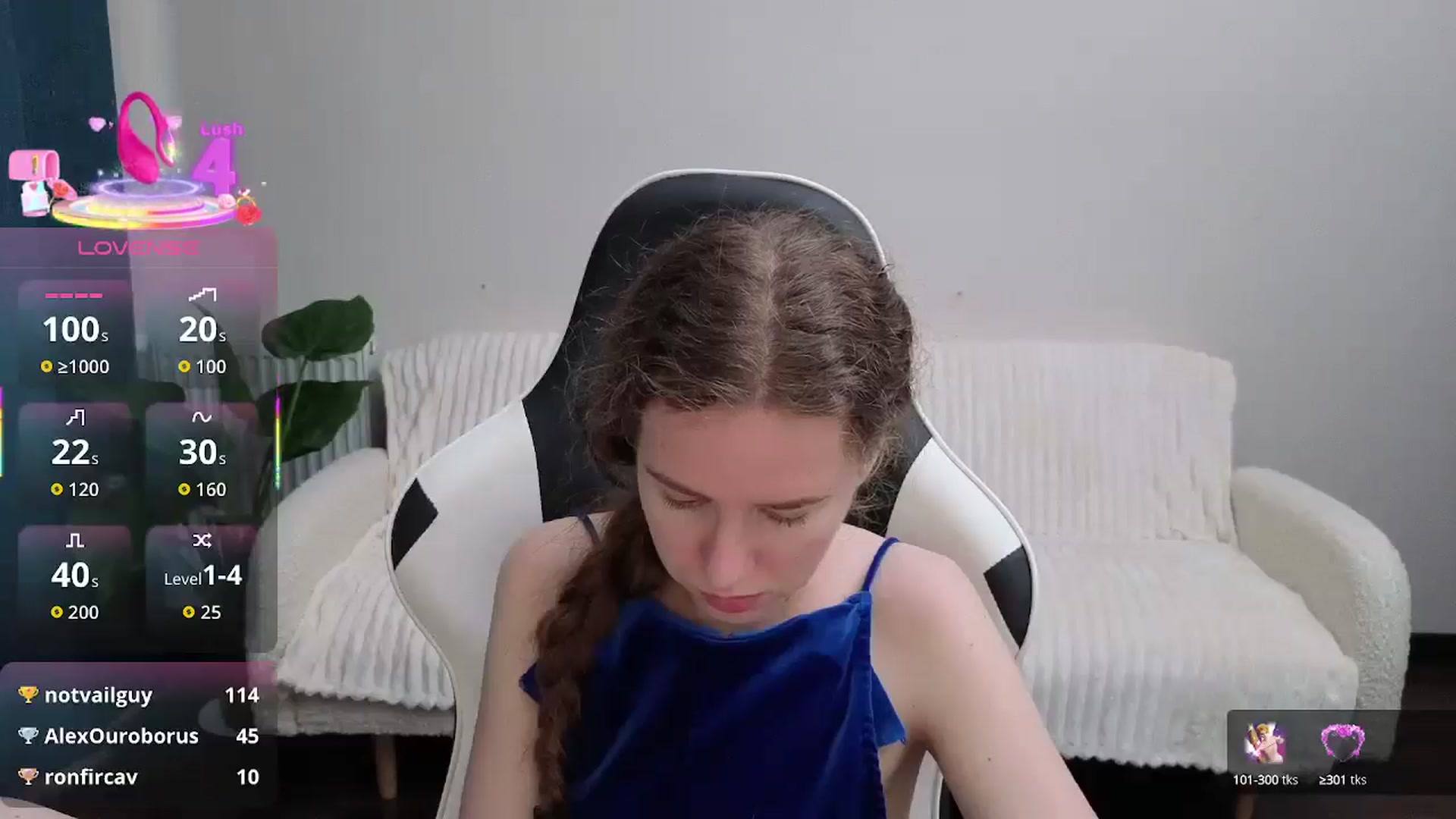 Gallery image thumbnail from BlueFlowerr's myfreecams stream on, 08/16/2025, 17:01 image 7 of 20