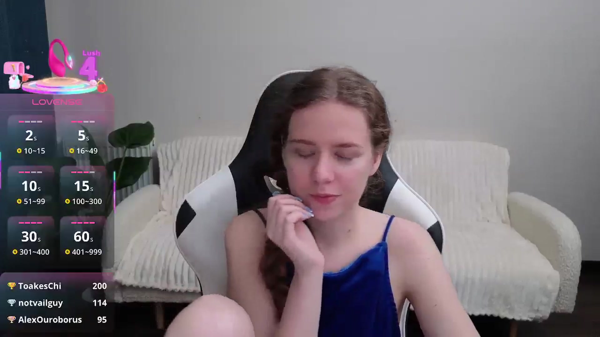 Gallery image thumbnail from BlueFlowerr's myfreecams stream on, 08/16/2025, 17:40 image 19 of 20
