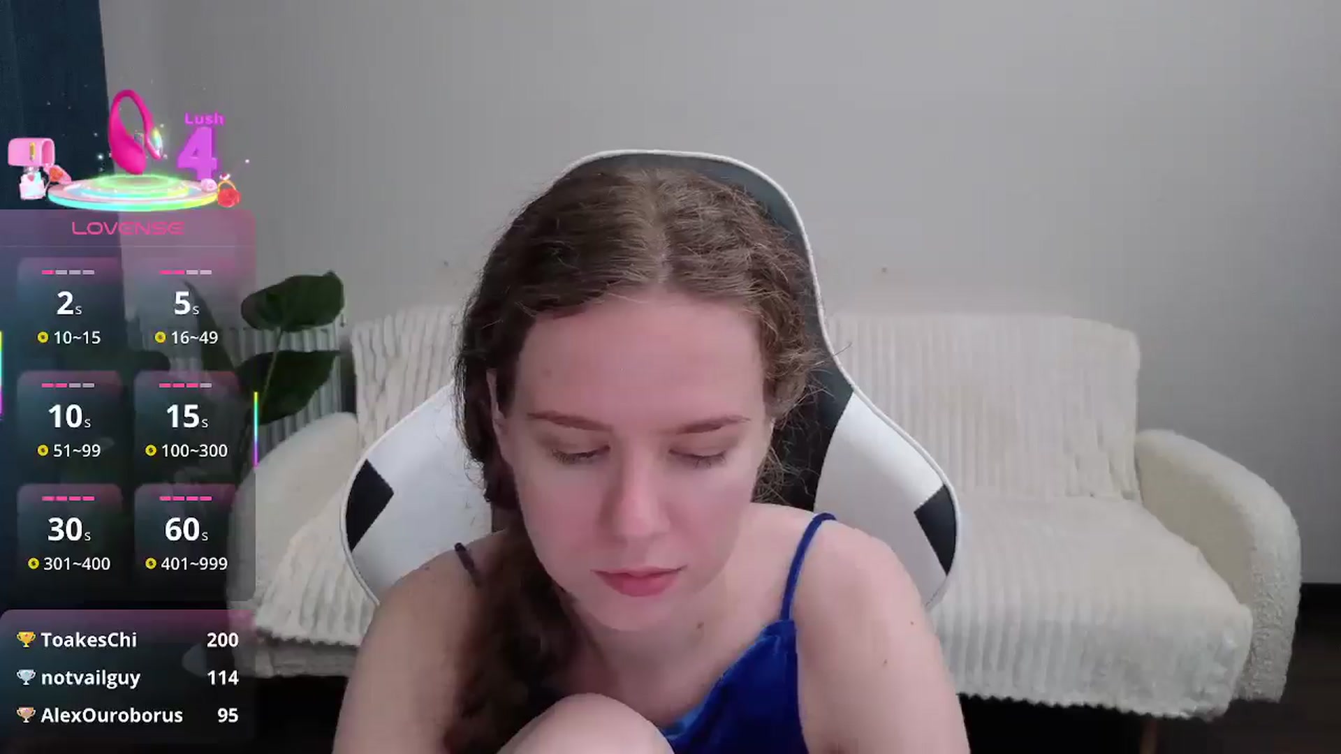 Gallery image thumbnail from BlueFlowerr's myfreecams stream on, 08/16/2025, 17:40 image 15 of 20