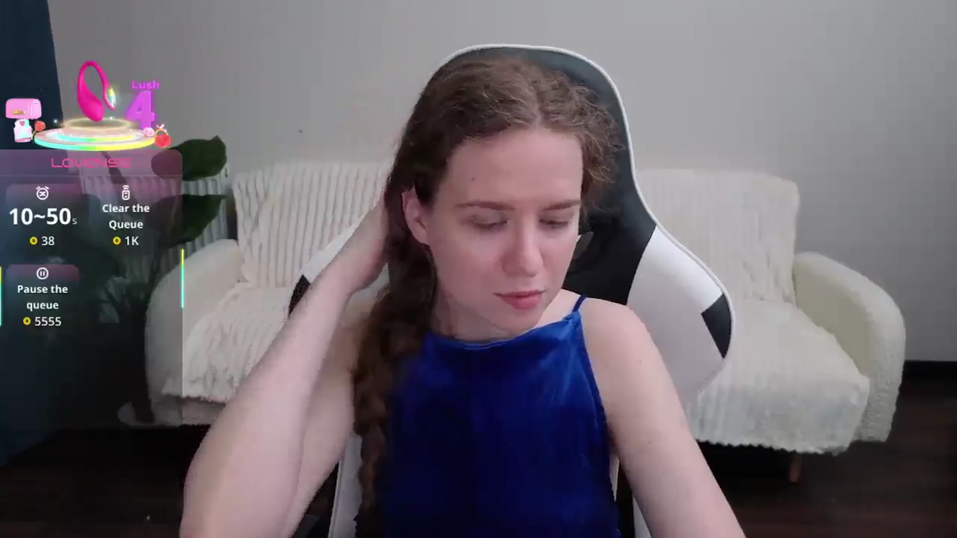 Gallery image thumbnail from BlueFlowerr's myfreecams stream on, 08/16/2025, 18:28 image 8 of 20