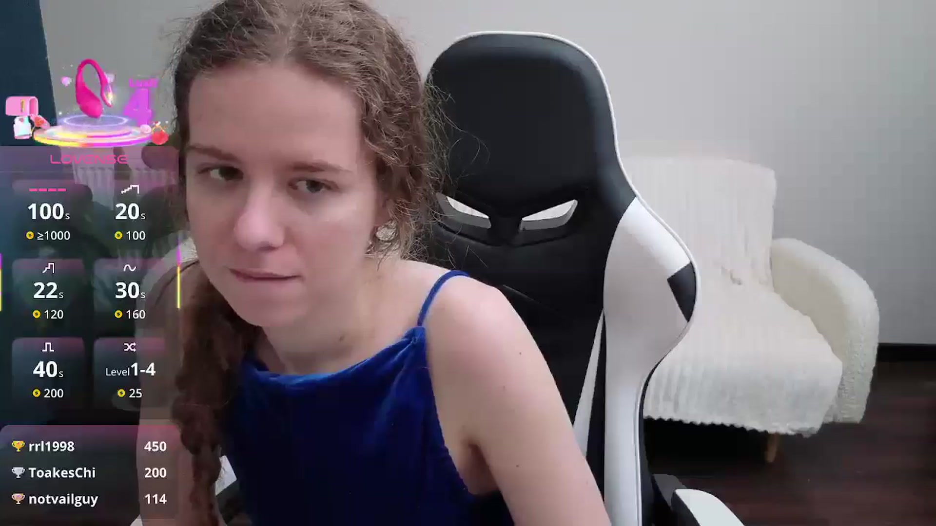 Gallery image thumbnail from BlueFlowerr's myfreecams stream on, 08/16/2025, 19:37 image 17 of 20