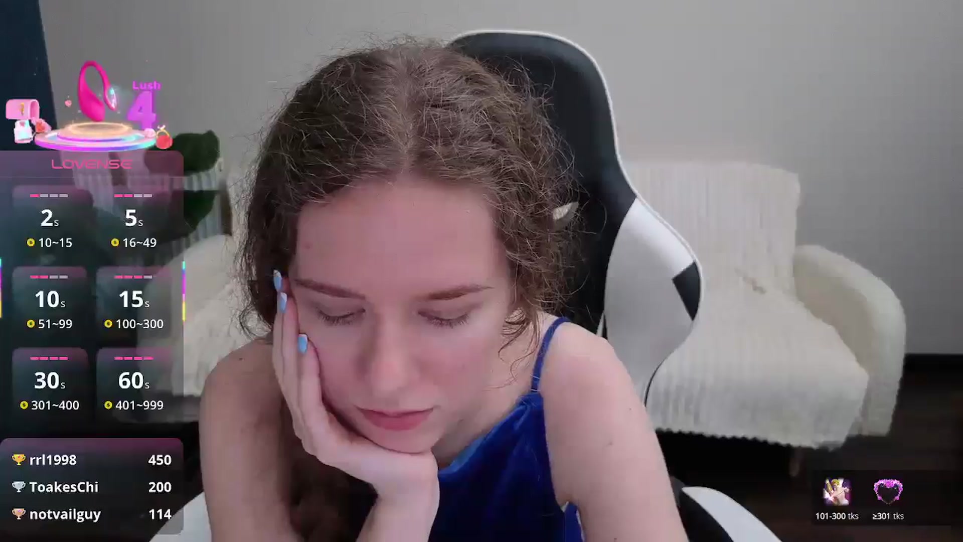 Gallery image thumbnail from BlueFlowerr's myfreecams stream on, 08/16/2025, 19:37 image 5 of 20