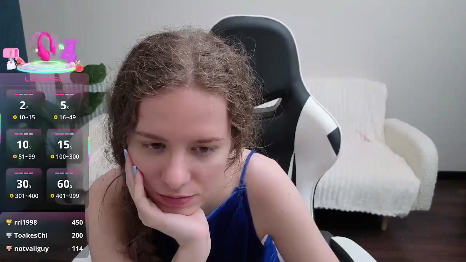 Gallery image thumbnail from BlueFlowerr's myfreecams stream on, 08/16/2025, 19:37 image 11 of 20