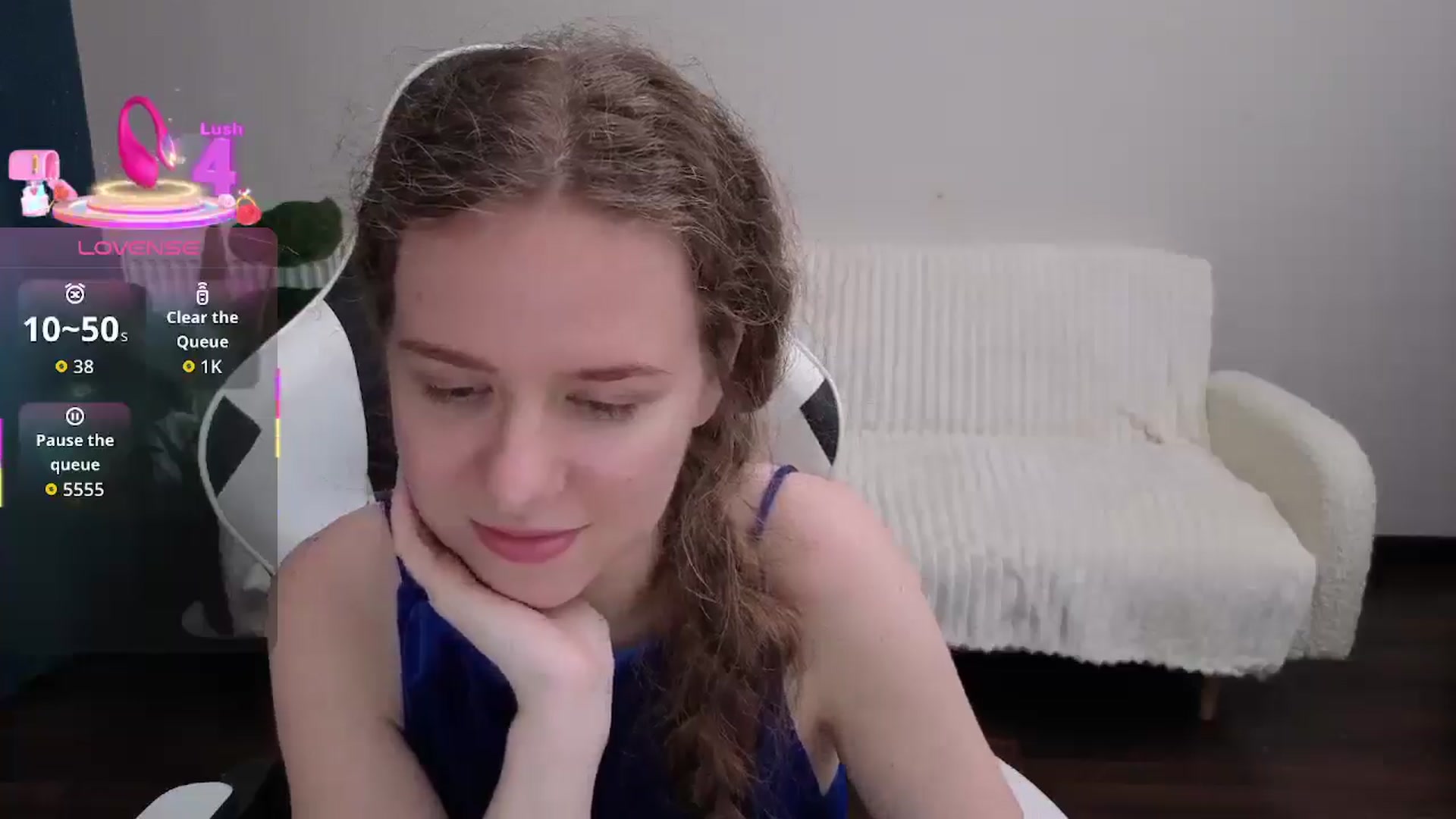 Gallery image thumbnail from BlueFlowerr's myfreecams stream on, 08/16/2025, 21:08 image 6 of 20