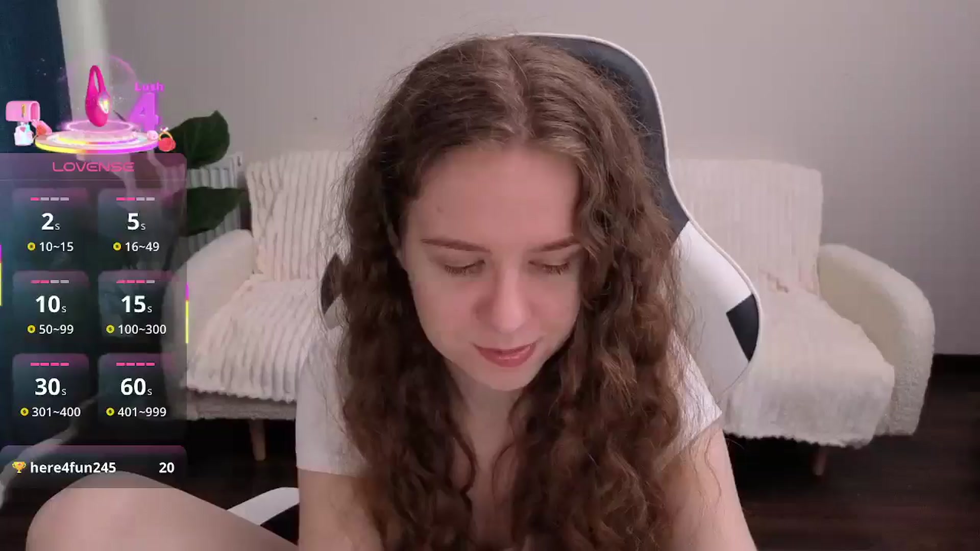 Gallery image thumbnail from BlueFlowerr's myfreecams stream on, 08/17/2025, 14:59 image 4 of 20