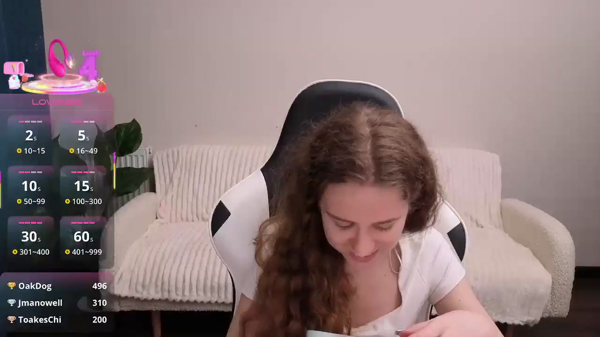Gallery image thumbnail from BlueFlowerr's myfreecams stream on, 08/17/2025, 19:20 image 10 of 20
