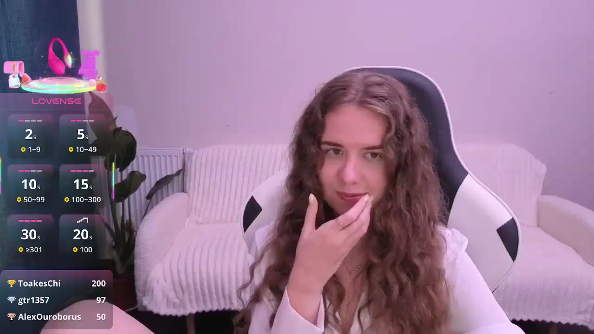 Gallery image thumbnail from BlueFlowerr's myfreecams stream on, 08/28/2025, 14:51 image 18 of 20
