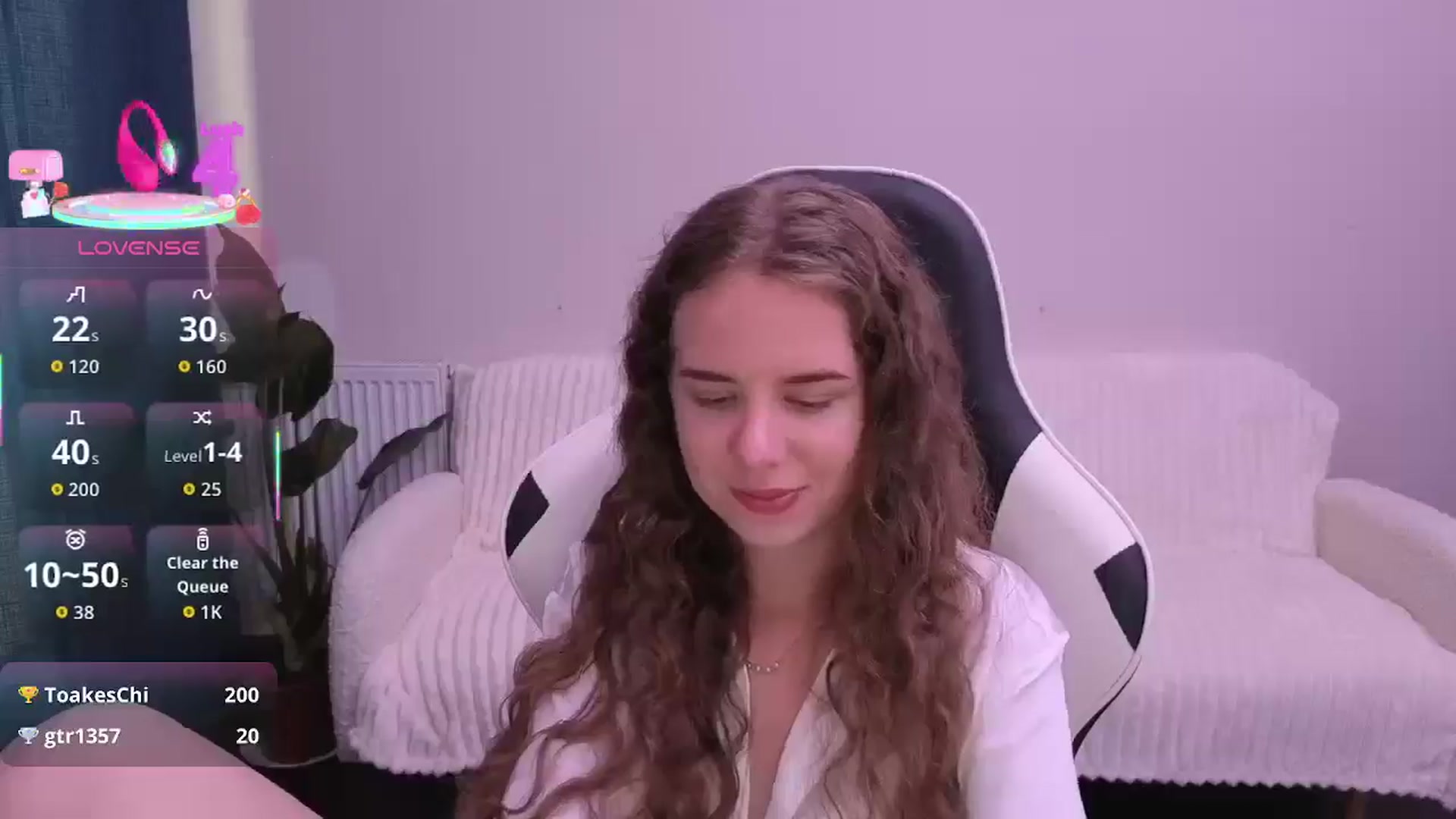 Gallery image thumbnail from BlueFlowerr's myfreecams stream on, 08/28/2025, 14:51 image 14 of 20