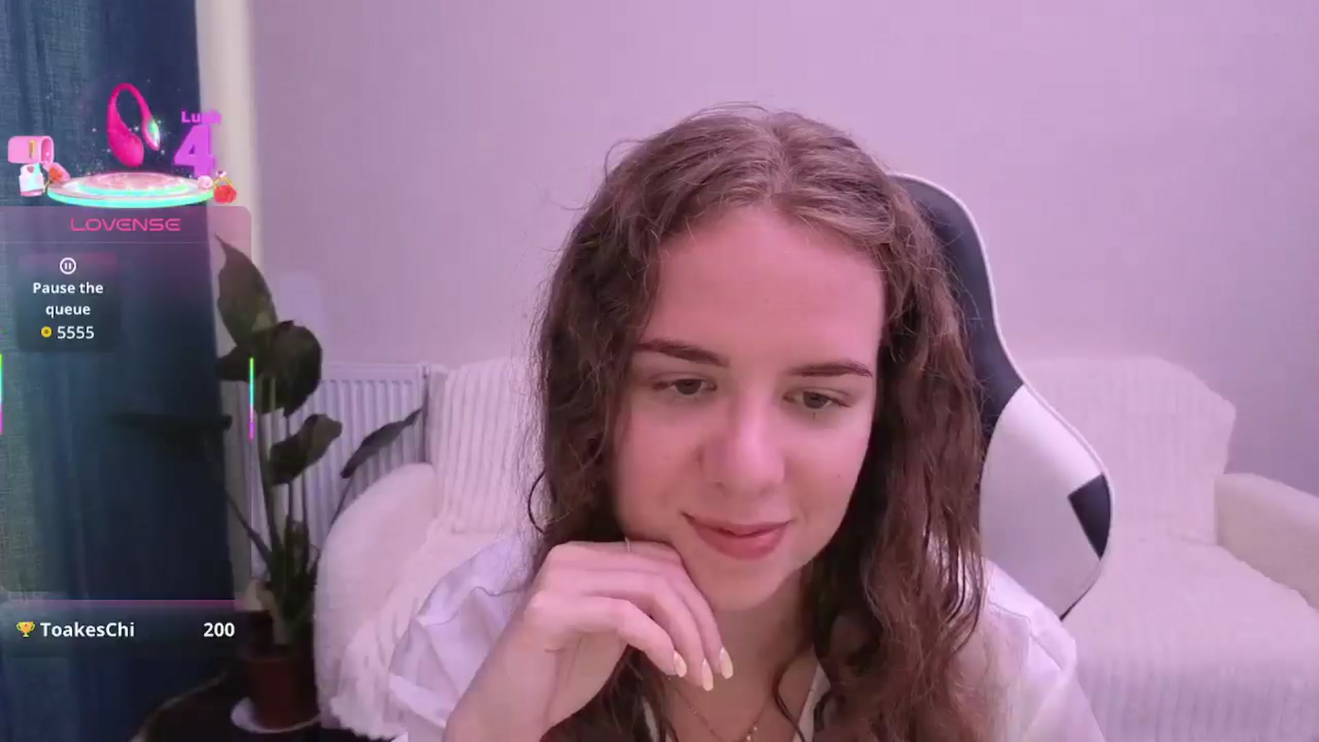 Gallery image thumbnail from BlueFlowerr's myfreecams stream on, 08/28/2025, 14:51 image 2 of 20