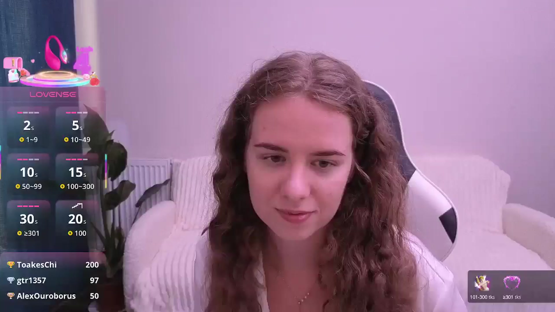 Gallery image thumbnail from BlueFlowerr's myfreecams stream on, 08/28/2025, 17:10 image 1 of 20