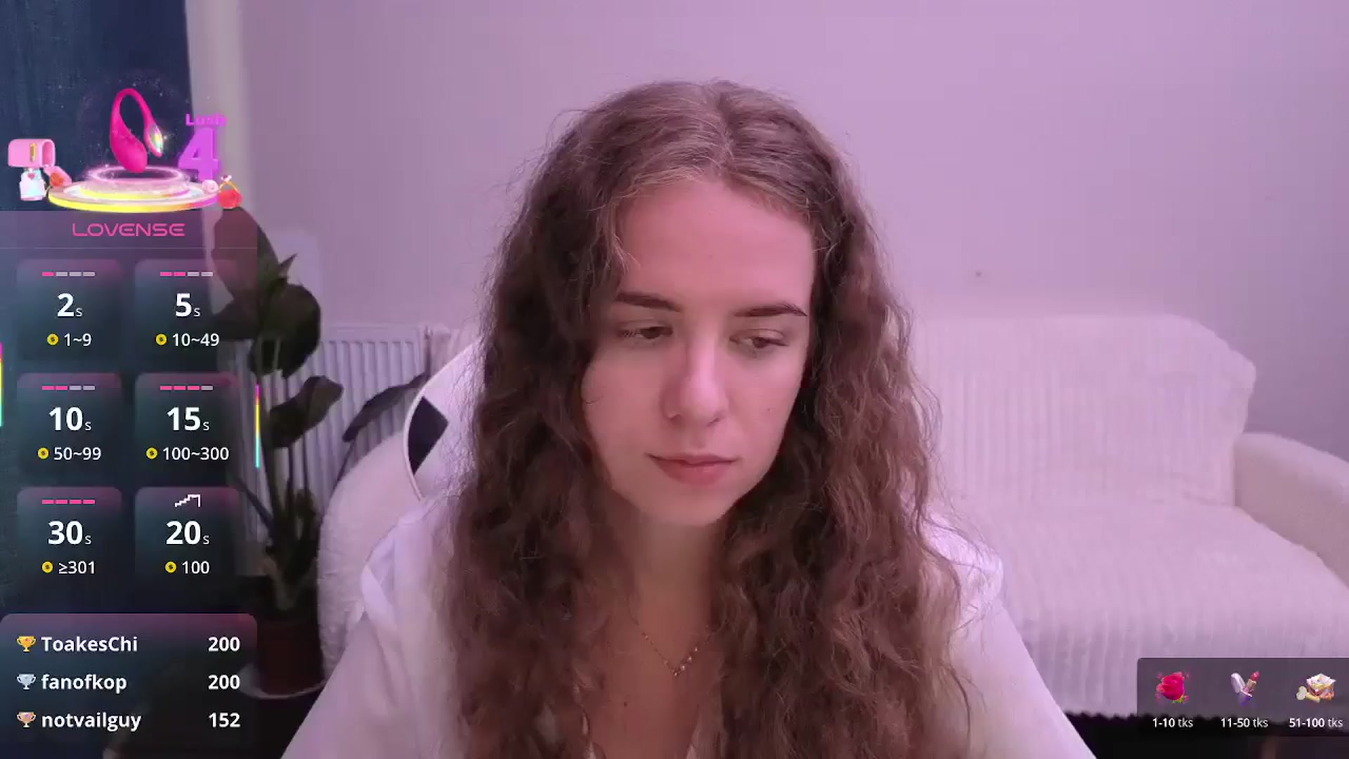 Gallery image thumbnail from BlueFlowerr's myfreecams stream on, 08/28/2025, 17:10 image 12 of 20