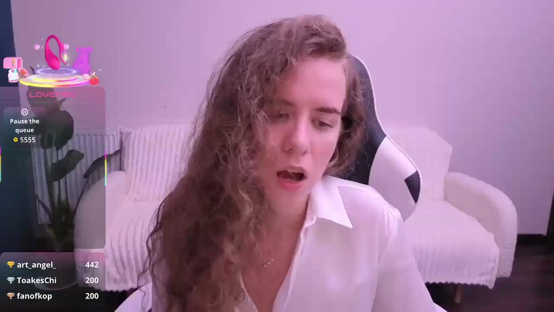 Gallery image thumbnail from BlueFlowerr's myfreecams stream on, 08/28/2025, 21:24 image 13 of 20