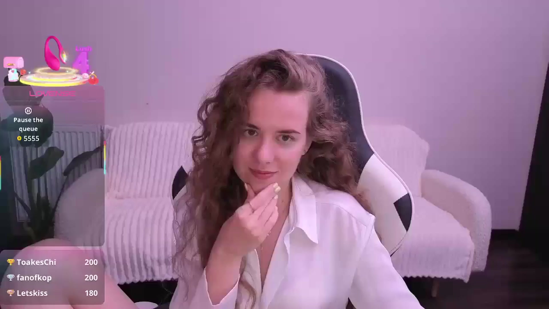 Gallery image thumbnail from BlueFlowerr's myfreecams stream on, 08/28/2025, 21:24 image 1 of 20