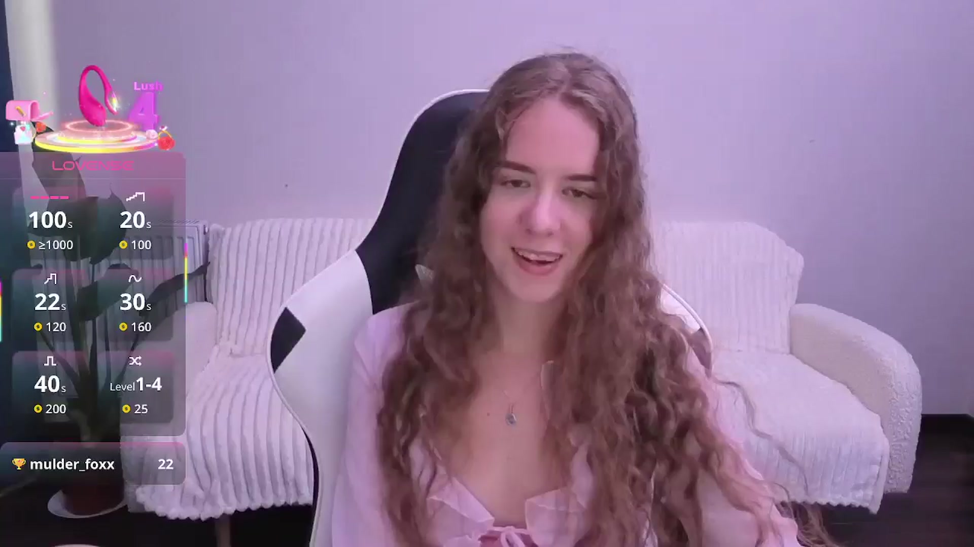 Gallery image thumbnail from BlueFlowerr's myfreecams stream on, 08/29/2025, 14:38 image 1 of 20
