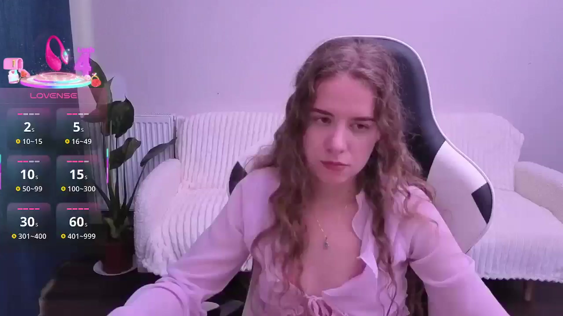 Gallery image thumbnail from BlueFlowerr's myfreecams stream on, 08/29/2025, 16:18 image 1 of 20
