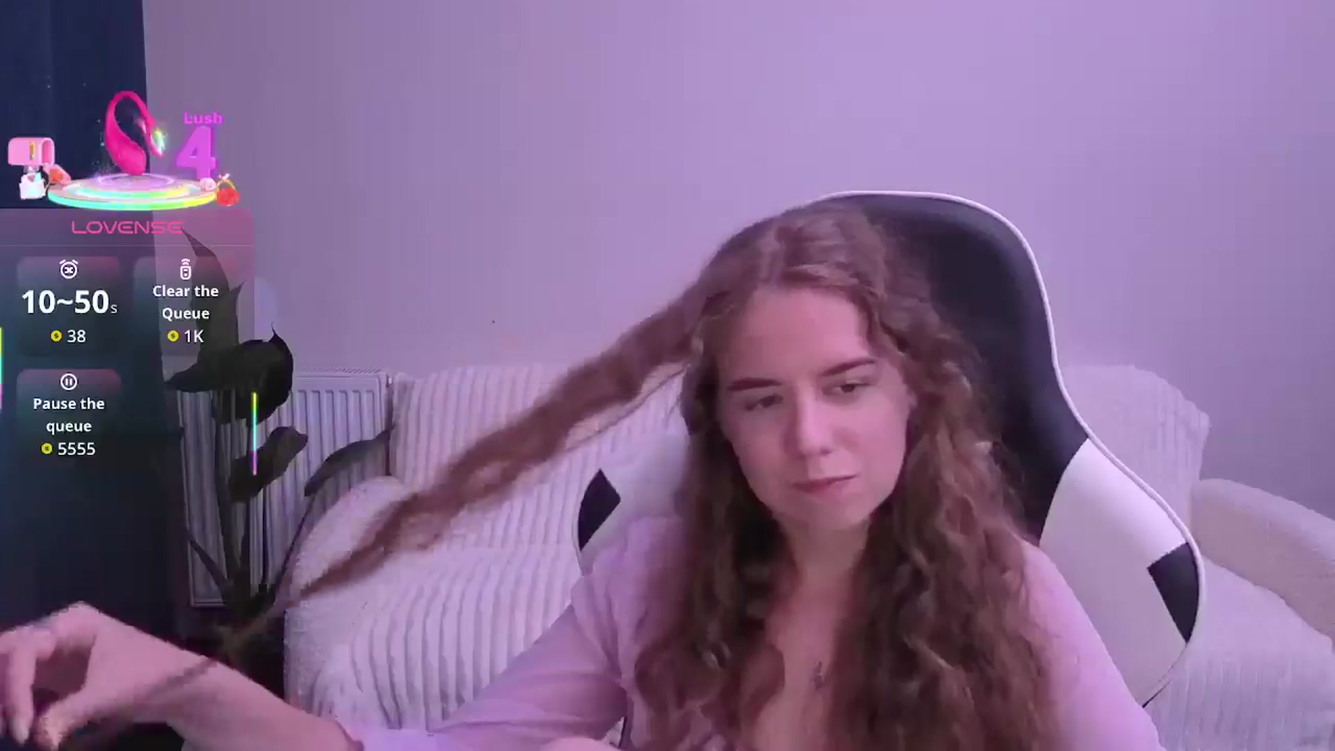 Gallery image thumbnail from BlueFlowerr's myfreecams stream on, 08/29/2025, 18:16 image 10 of 20