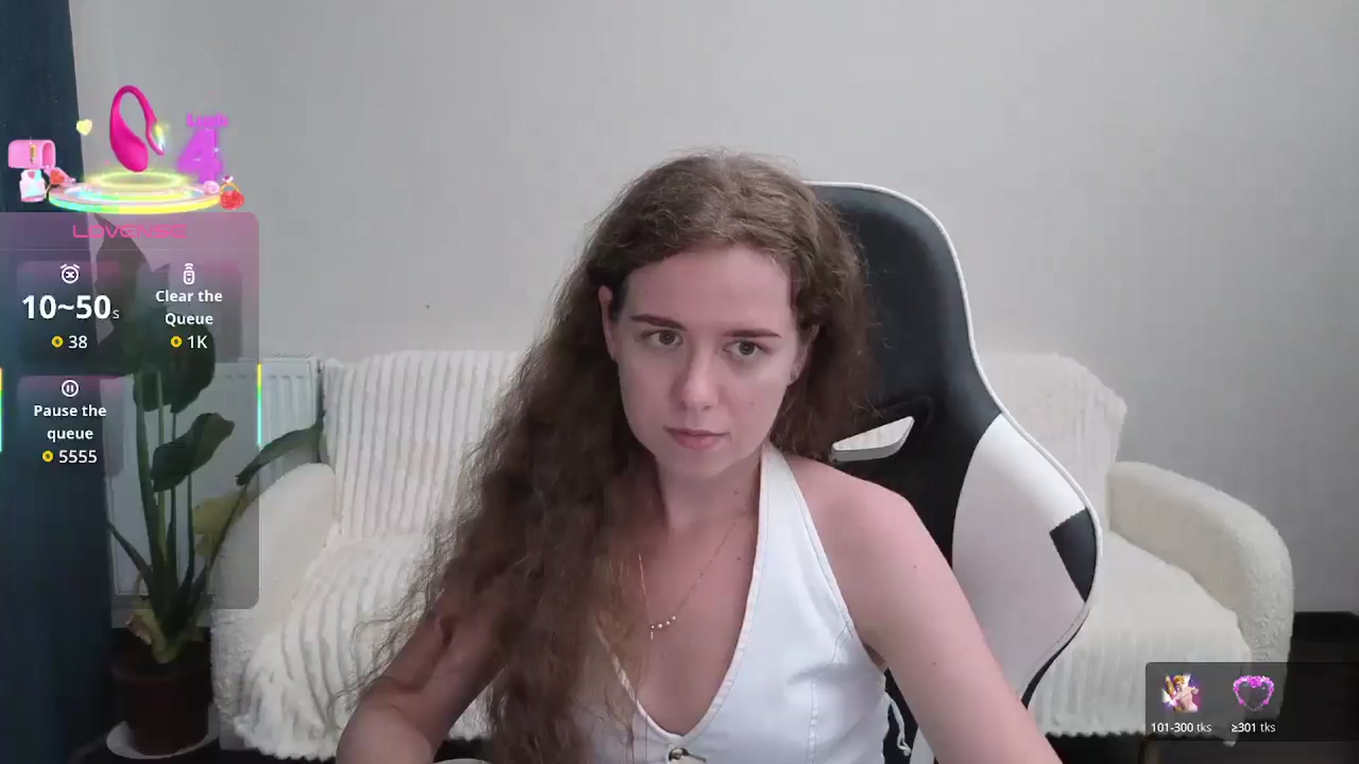Gallery image thumbnail from BlueFlowerr's myfreecams stream on, 08/30/2025, 18:04 image 10 of 20