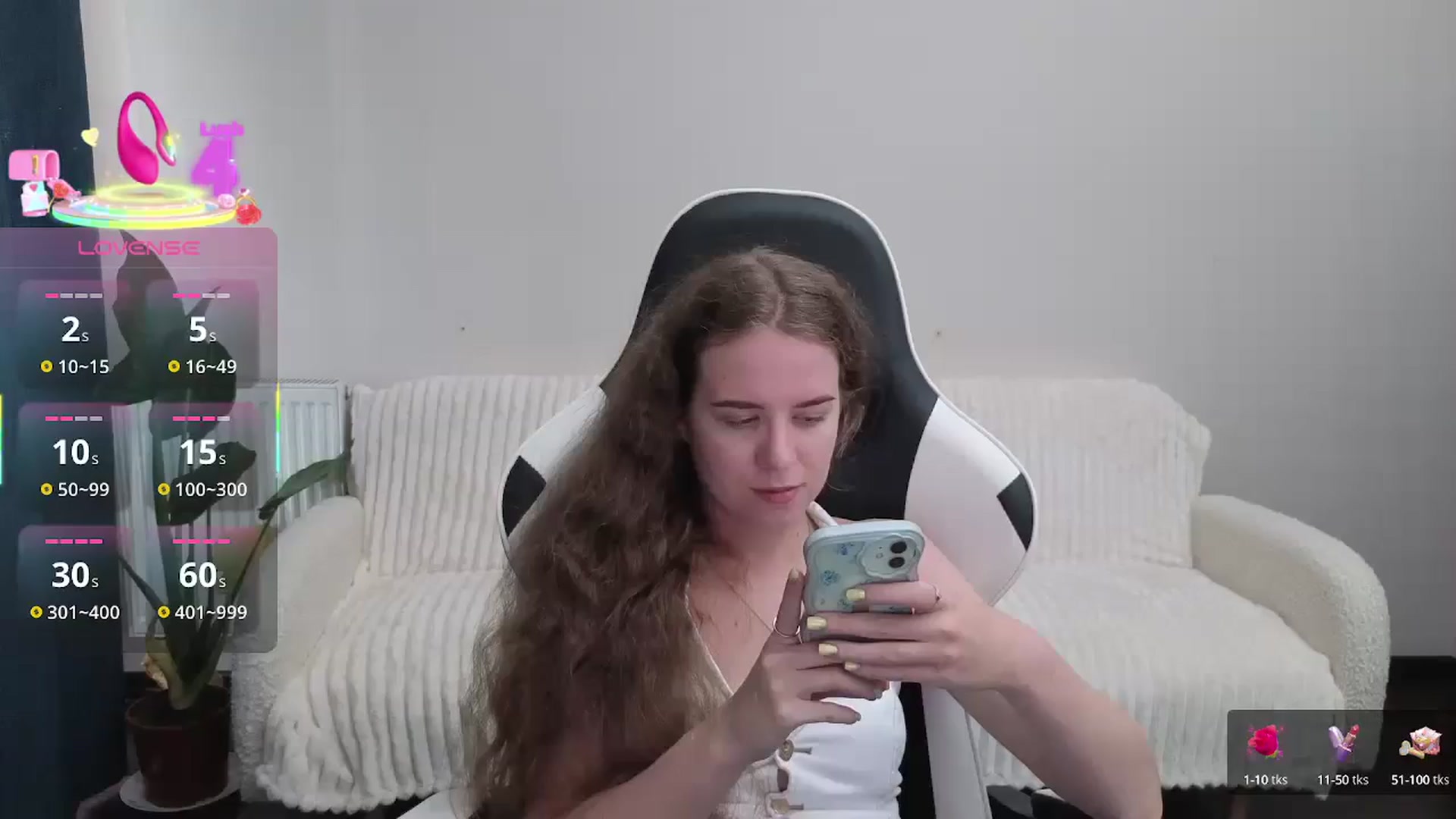 Gallery image thumbnail from BlueFlowerr's myfreecams stream on, 08/30/2025, 18:04 image 2 of 20