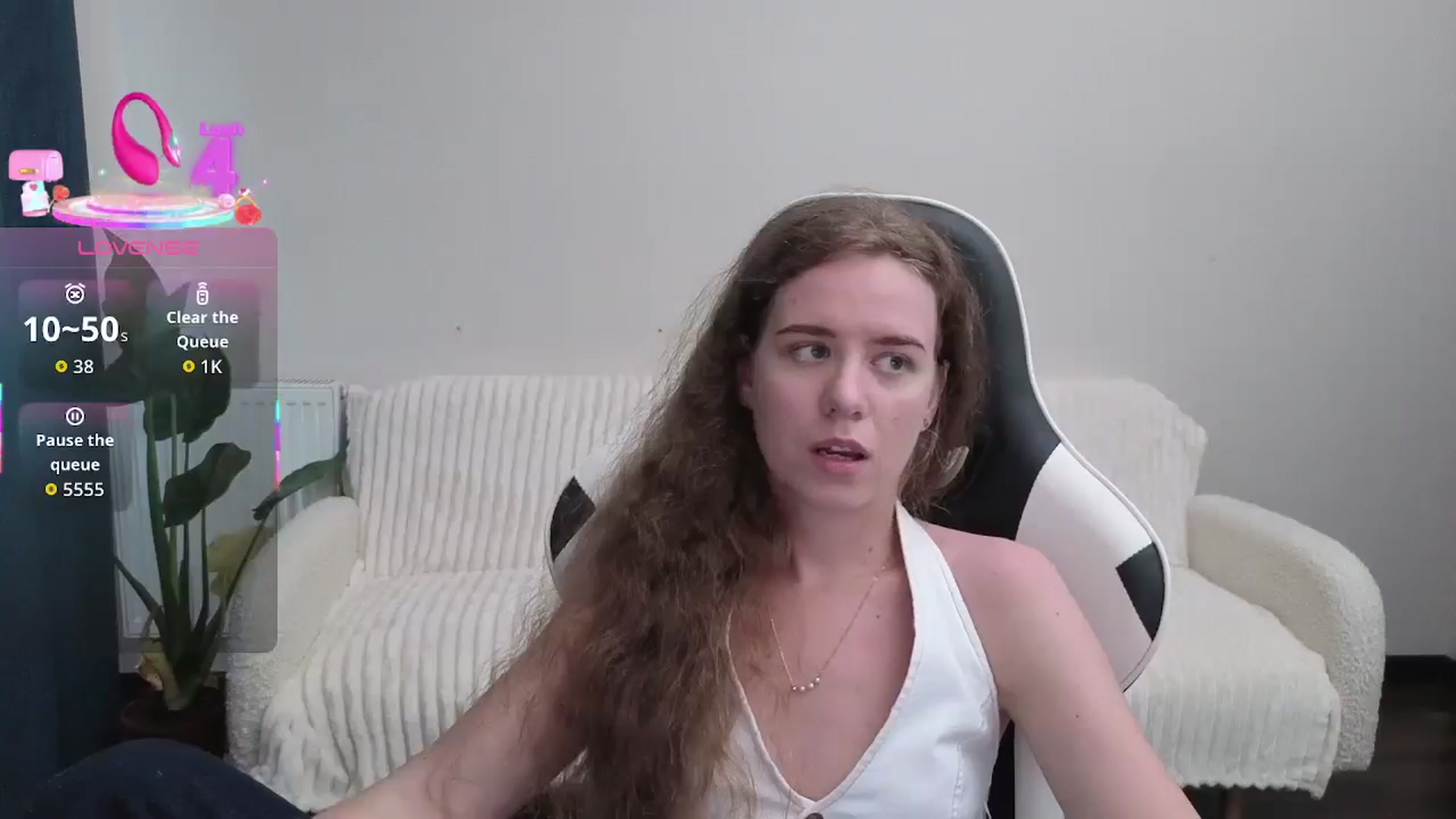 Gallery image thumbnail from BlueFlowerr's myfreecams stream on, 08/30/2025, 18:04 image 8 of 20
