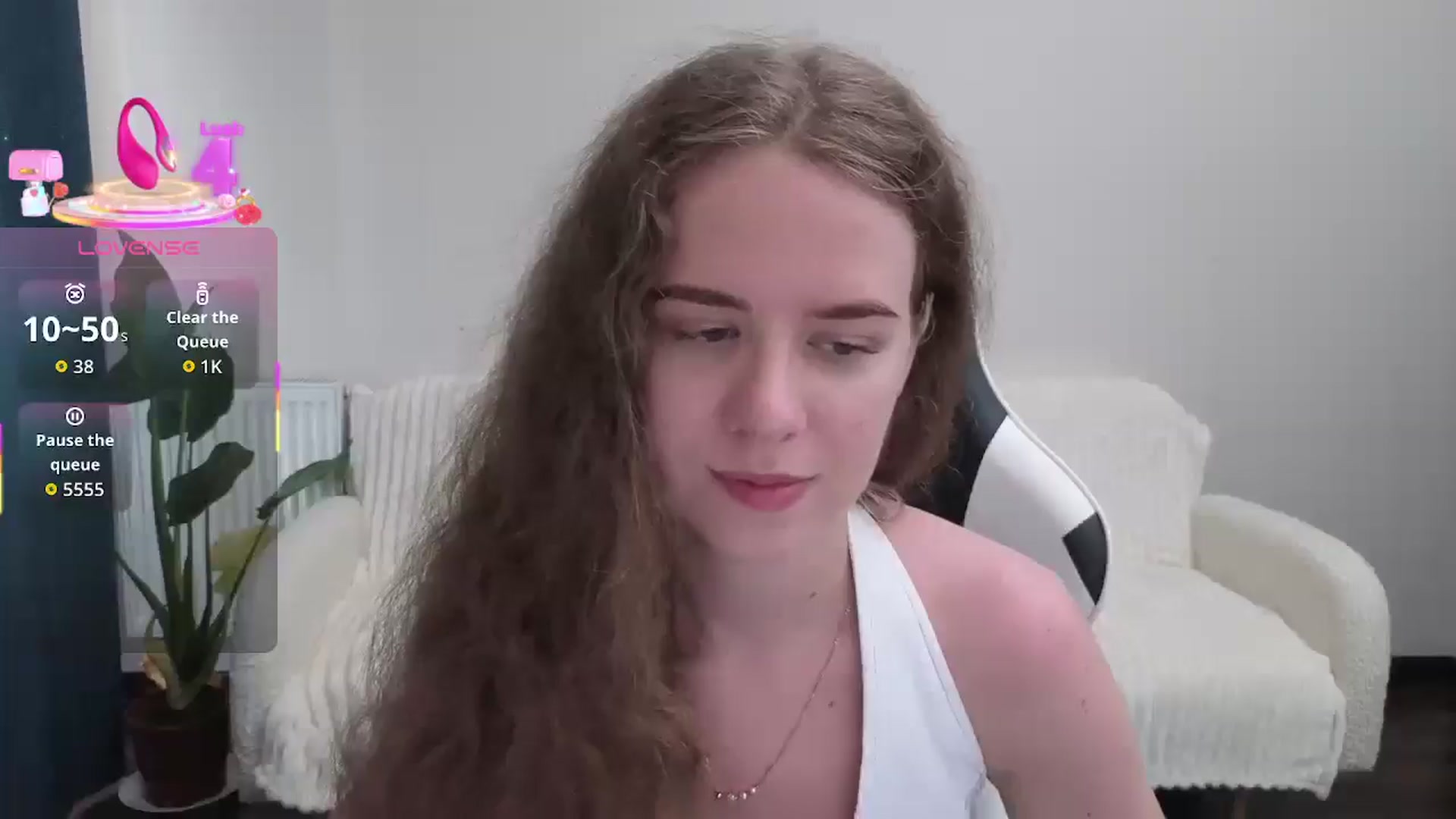 Gallery image thumbnail from BlueFlowerr's myfreecams stream on, 08/30/2025, 18:04 image 3 of 20