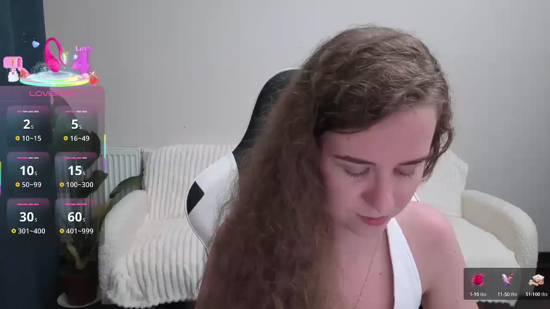 Gallery image thumbnail from BlueFlowerr's myfreecams stream on, 08/30/2025, 22:06 image 20 of 20
