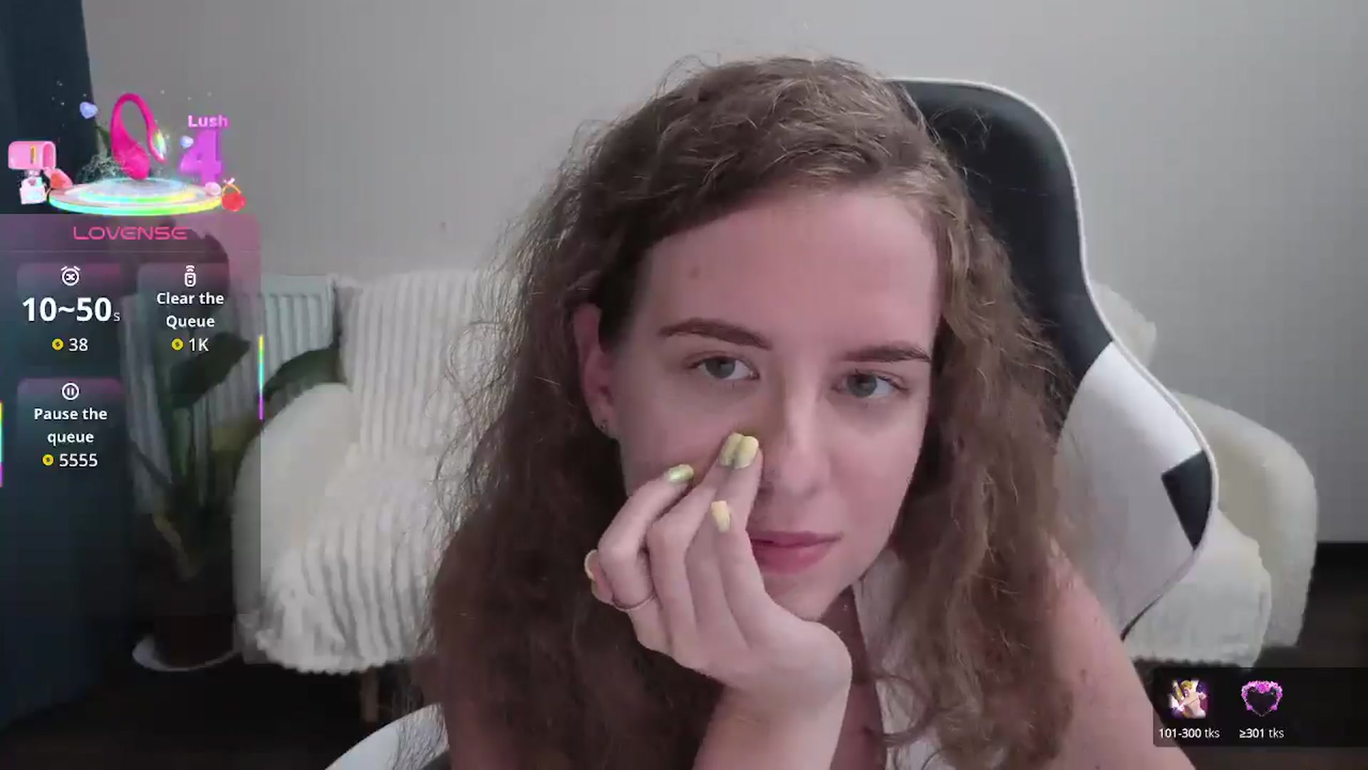 Gallery image thumbnail from BlueFlowerr's myfreecams stream on, 08/30/2025, 22:06 image 10 of 20