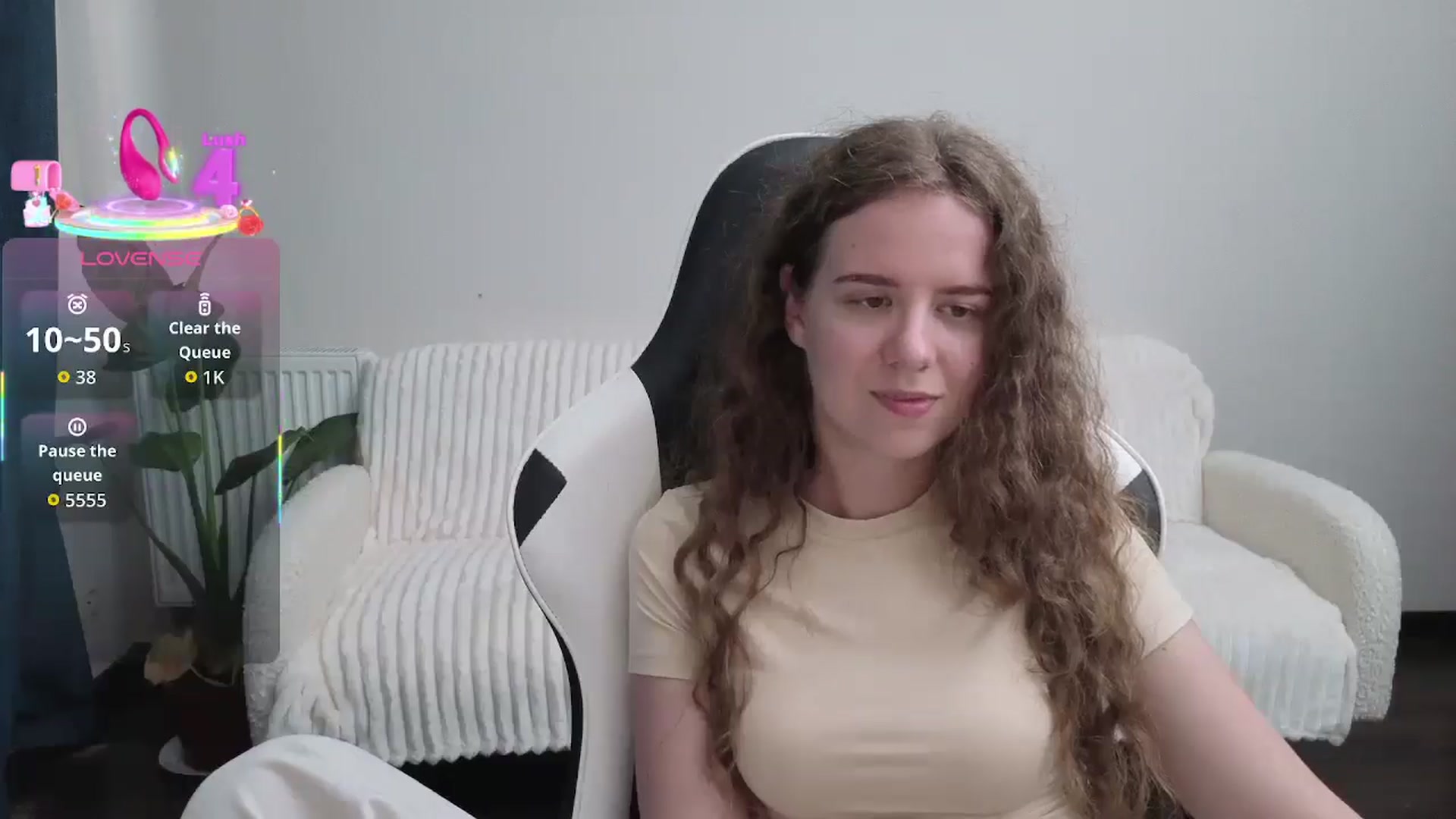 Gallery image thumbnail from BlueFlowerr's myfreecams stream on, 09/04/2025, 14:39 image 17 of 20