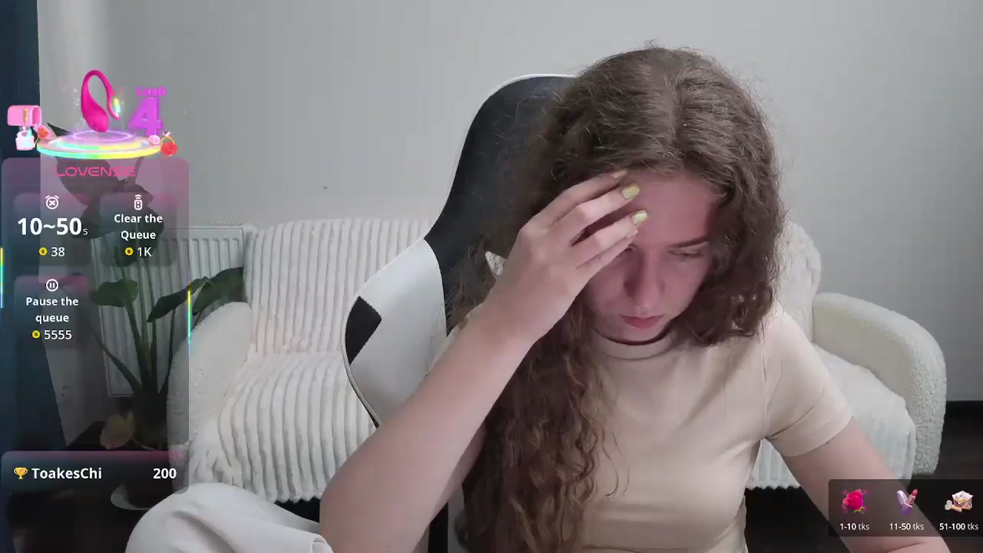 Gallery image thumbnail from BlueFlowerr's myfreecams stream on, 09/04/2025, 14:39 image 9 of 20