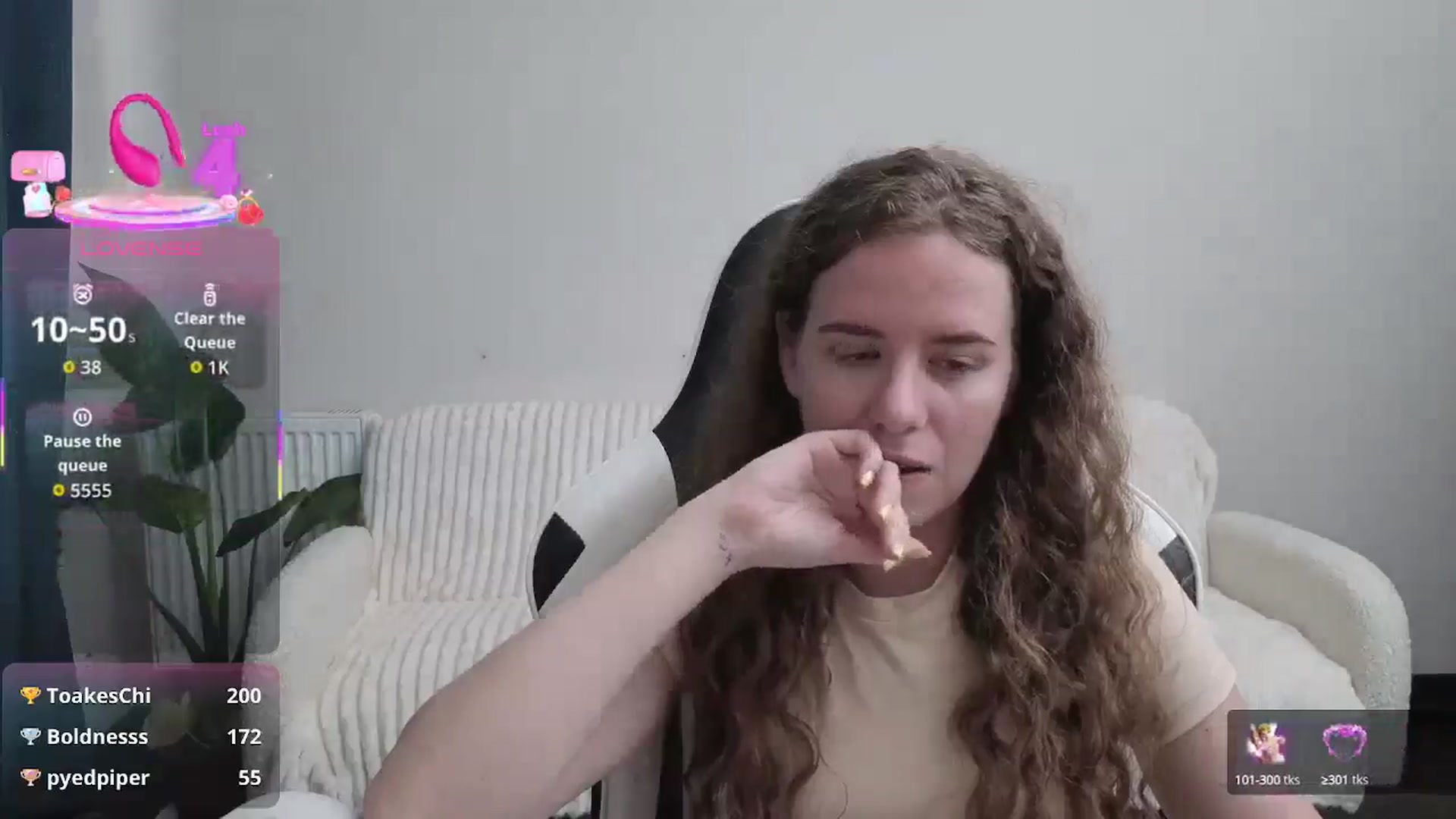 Gallery image thumbnail from BlueFlowerr's myfreecams stream on, 09/04/2025, 15:48 image 7 of 20