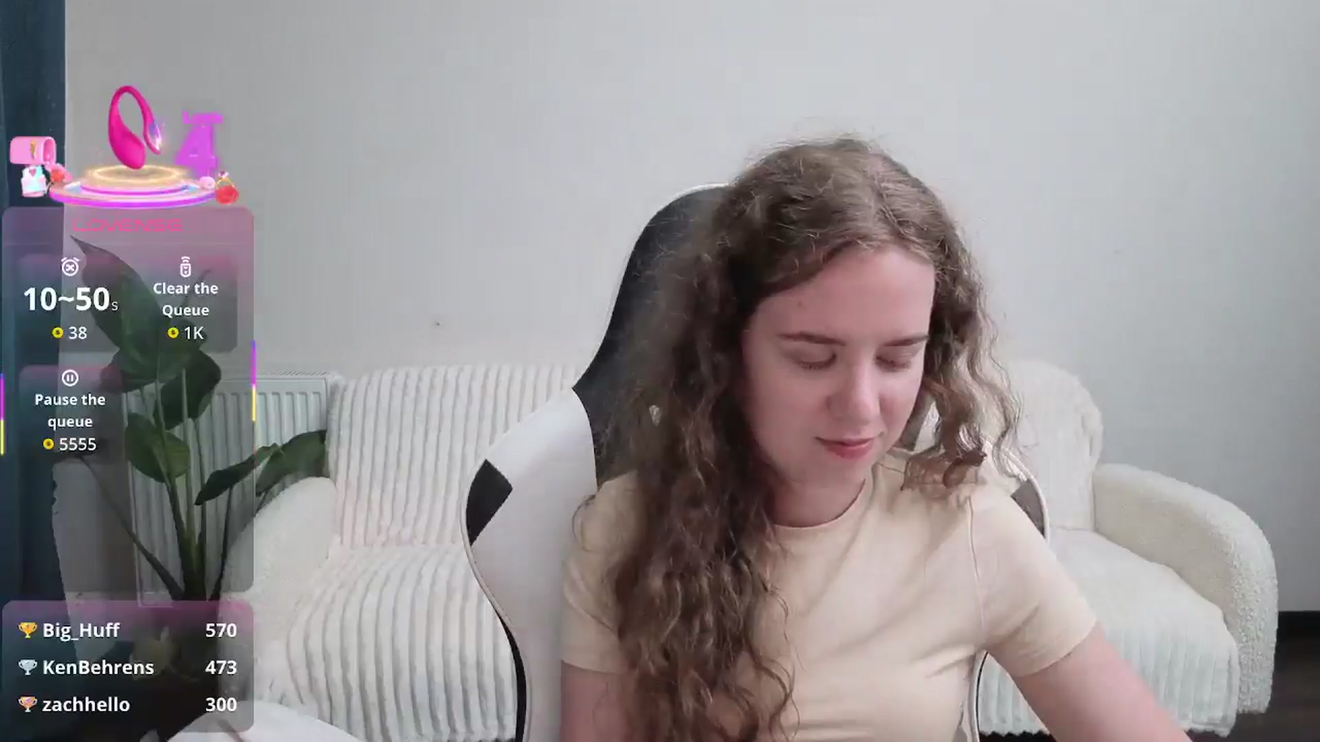 Gallery image thumbnail from BlueFlowerr's myfreecams stream on, 09/04/2025, 17:51 image 19 of 20