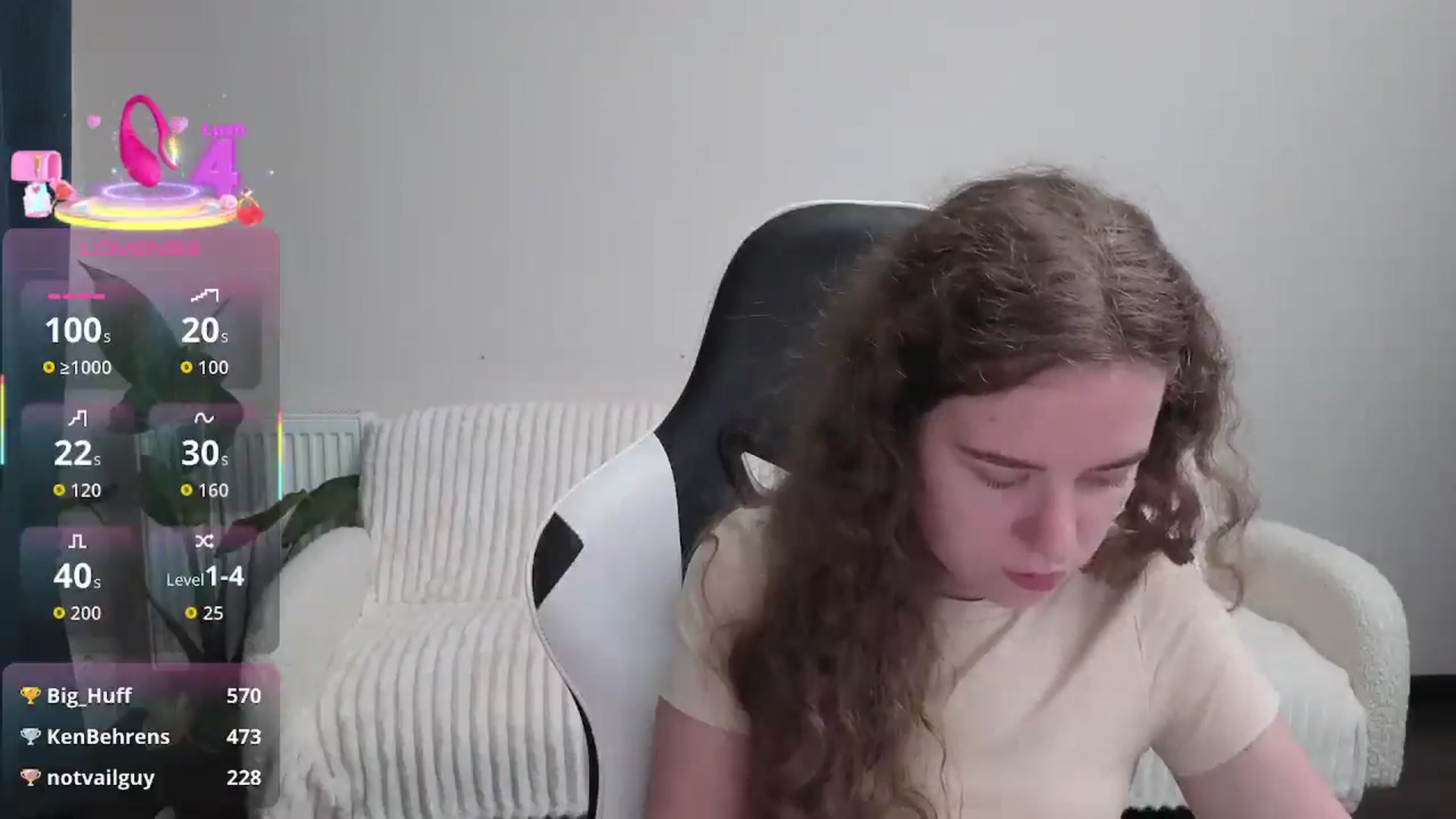 Gallery image thumbnail from BlueFlowerr's myfreecams stream on, 09/04/2025, 17:51 image 18 of 20