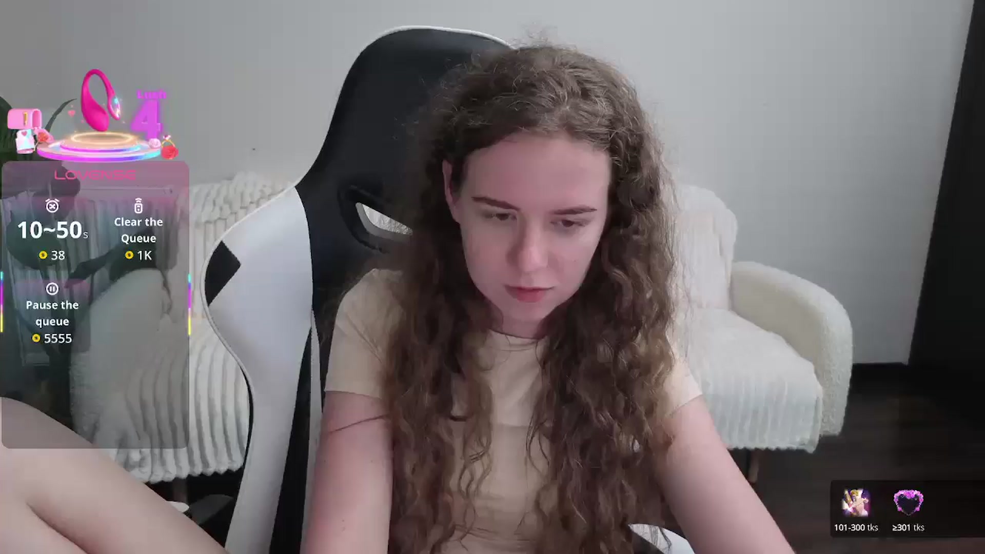 Gallery image thumbnail from BlueFlowerr's myfreecams stream on, 09/04/2025, 21:37 image 5 of 20