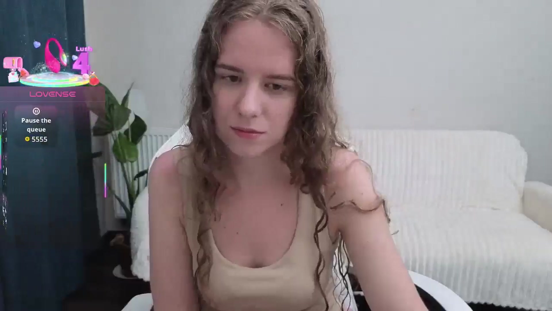 Gallery image thumbnail from BlueFlowerr's myfreecams stream on, 09/05/2025, 21:22 image 8 of 20