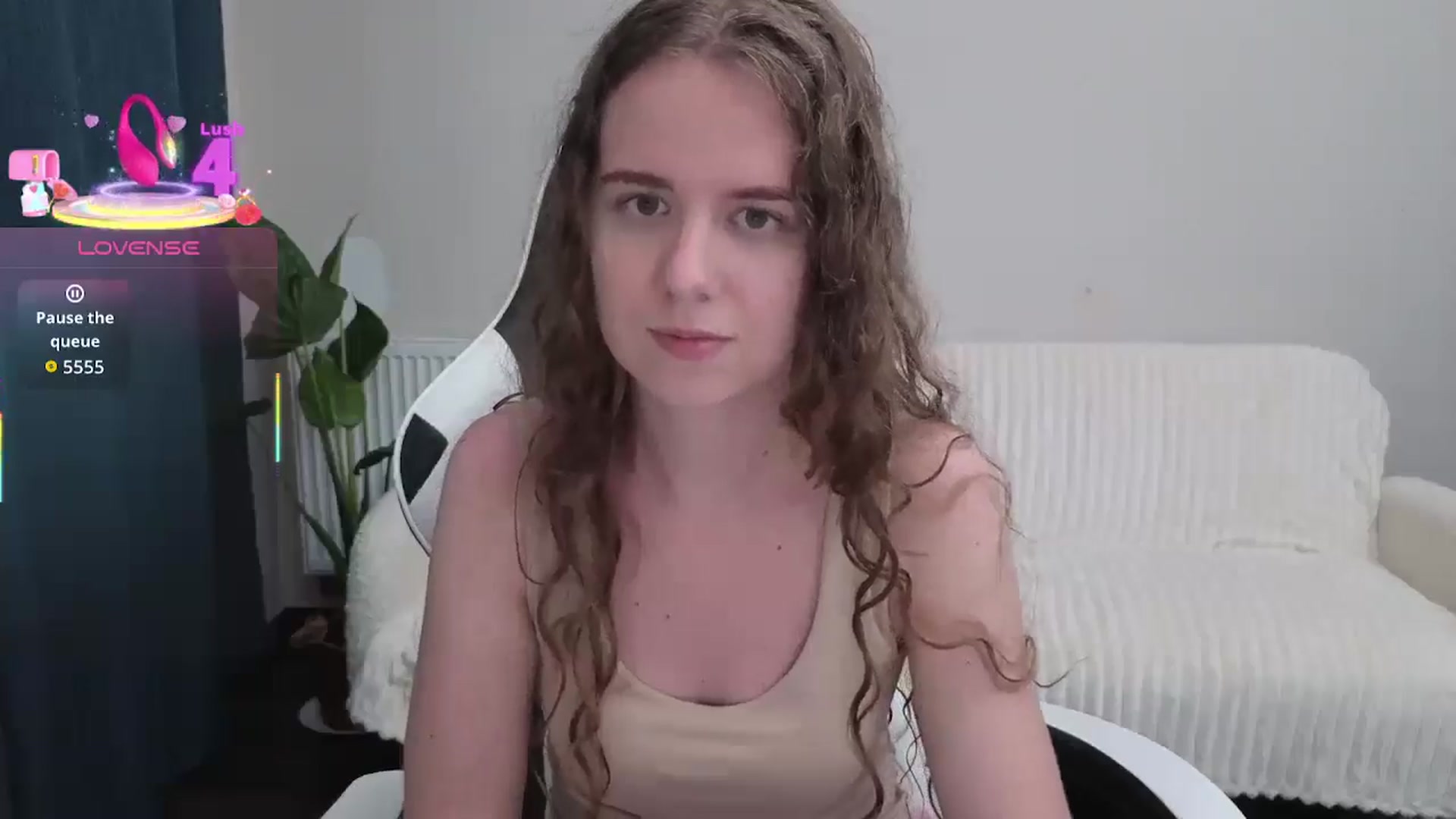 Gallery image thumbnail from BlueFlowerr's myfreecams stream on, 09/05/2025, 21:22 image 9 of 20