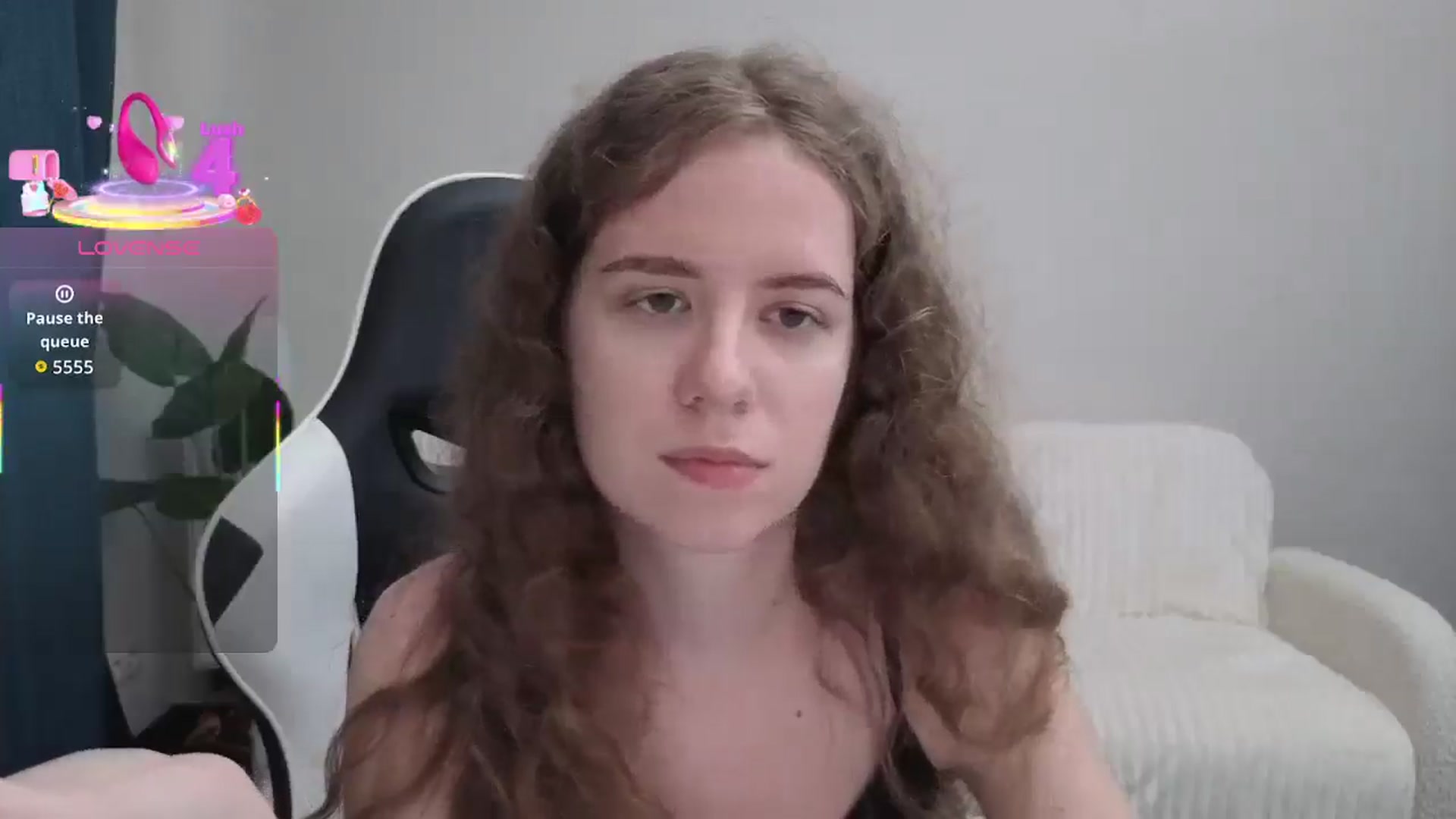 Gallery image thumbnail from BlueFlowerr's myfreecams stream on, 09/06/2025, 15:38 image 2 of 20