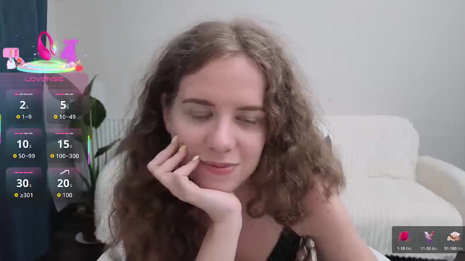 Gallery image thumbnail from BlueFlowerr's myfreecams stream on, 09/06/2025, 21:50 image 16 of 20